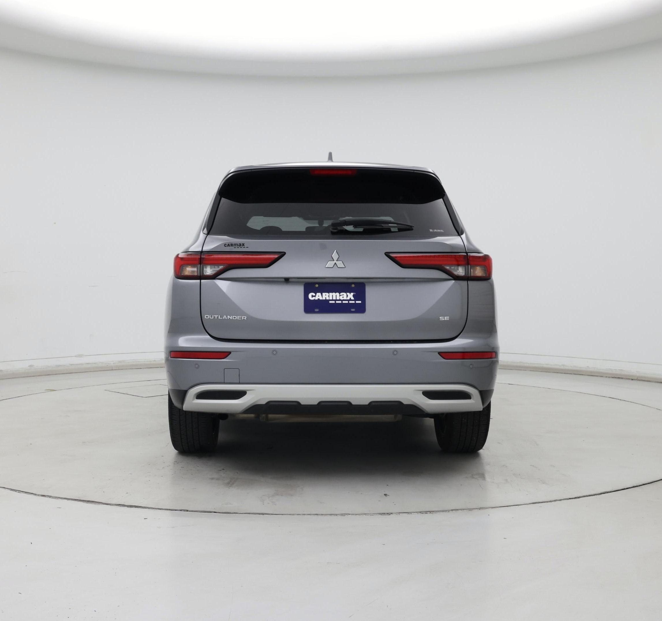 Thumbnail: 2024 Mitsubishi Outlander - 6