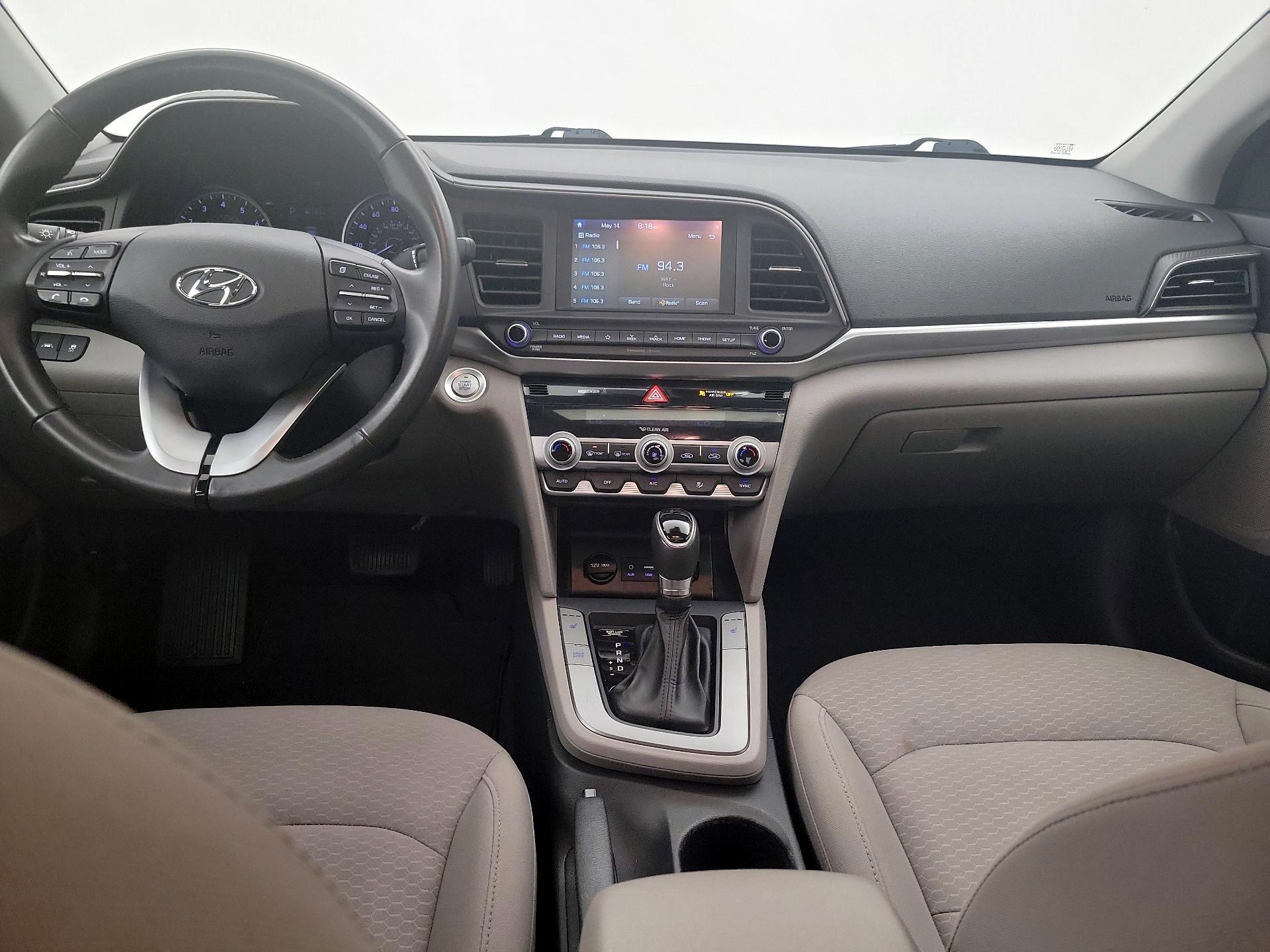 Thumbnail: 2020 Hyundai Elantra - 9