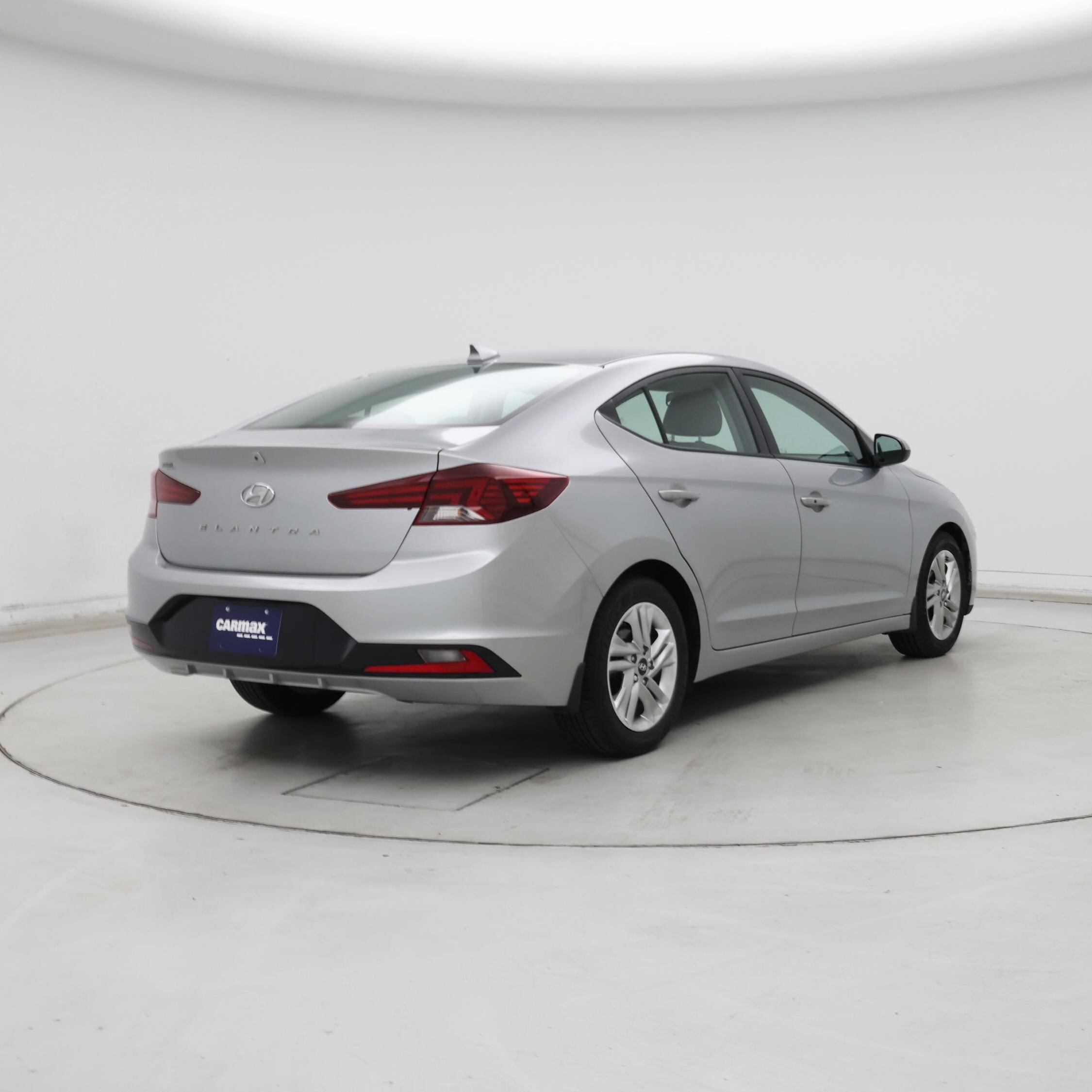 Thumbnail: 2020 Hyundai Elantra - 8