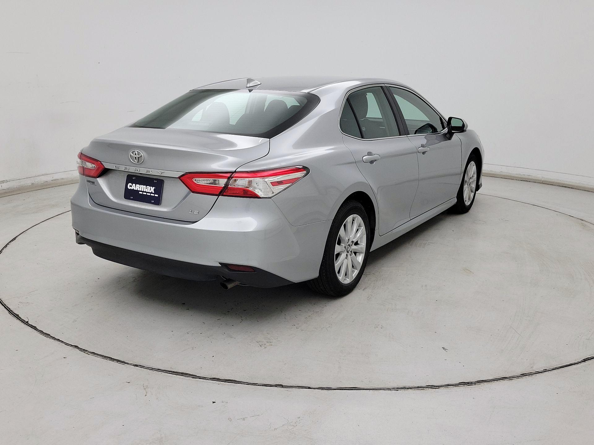 Thumbnail: 2020 Toyota Camry - 5