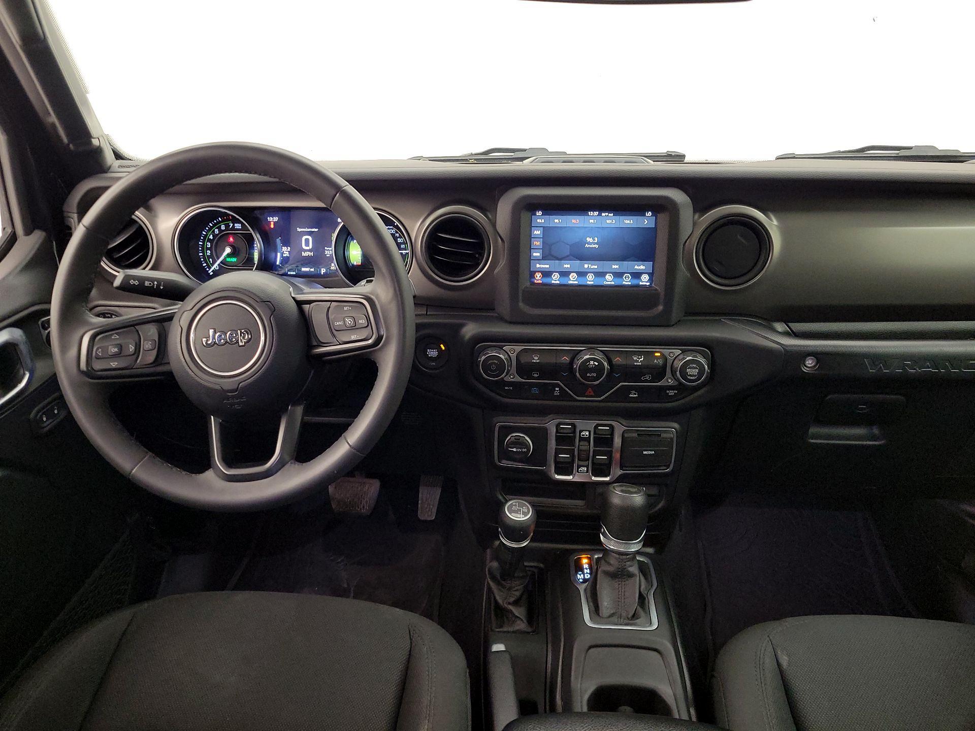 Thumbnail: 2023 Jeep Wrangler - 9