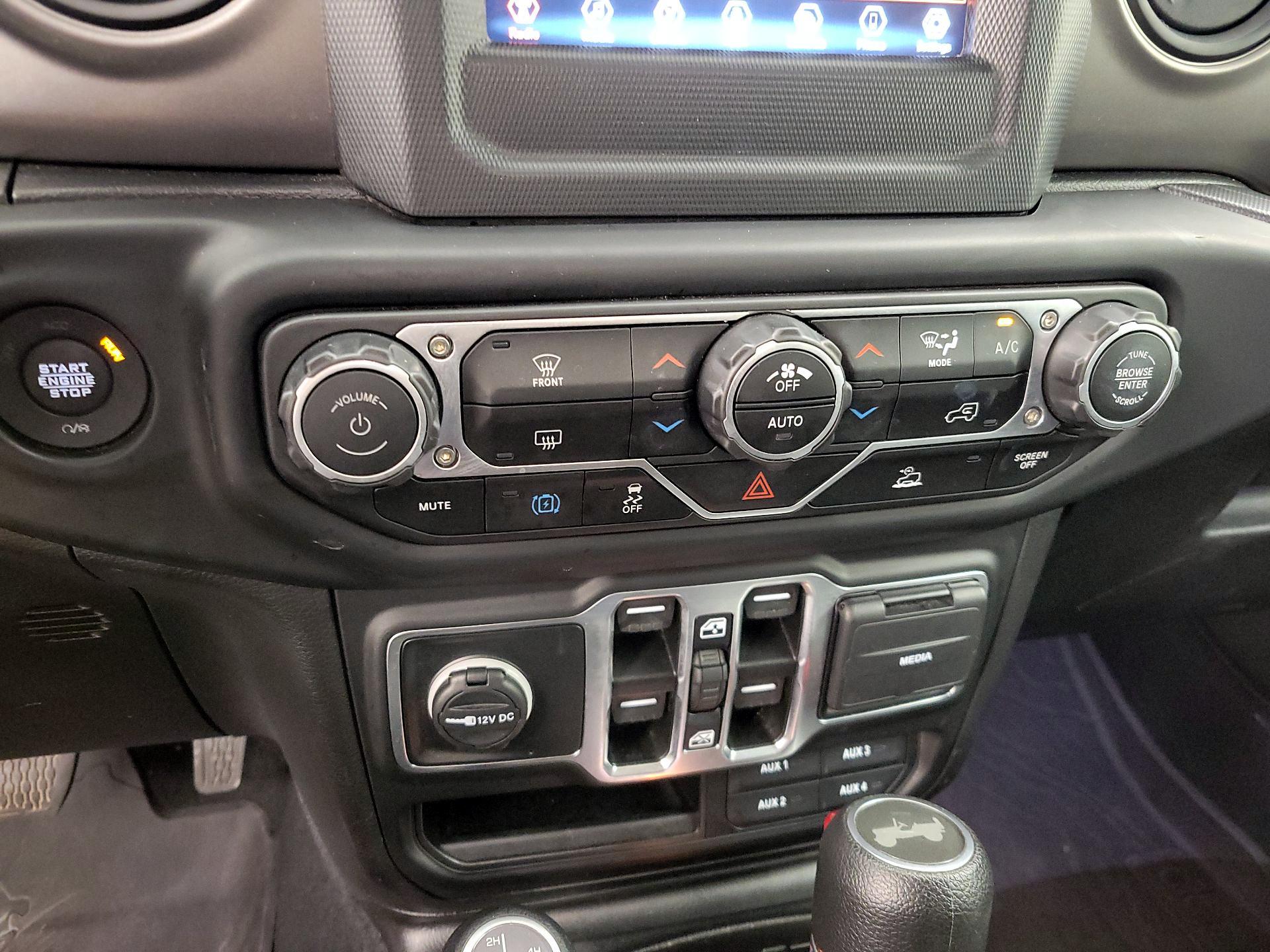 Thumbnail: 2023 Jeep Wrangler - 16