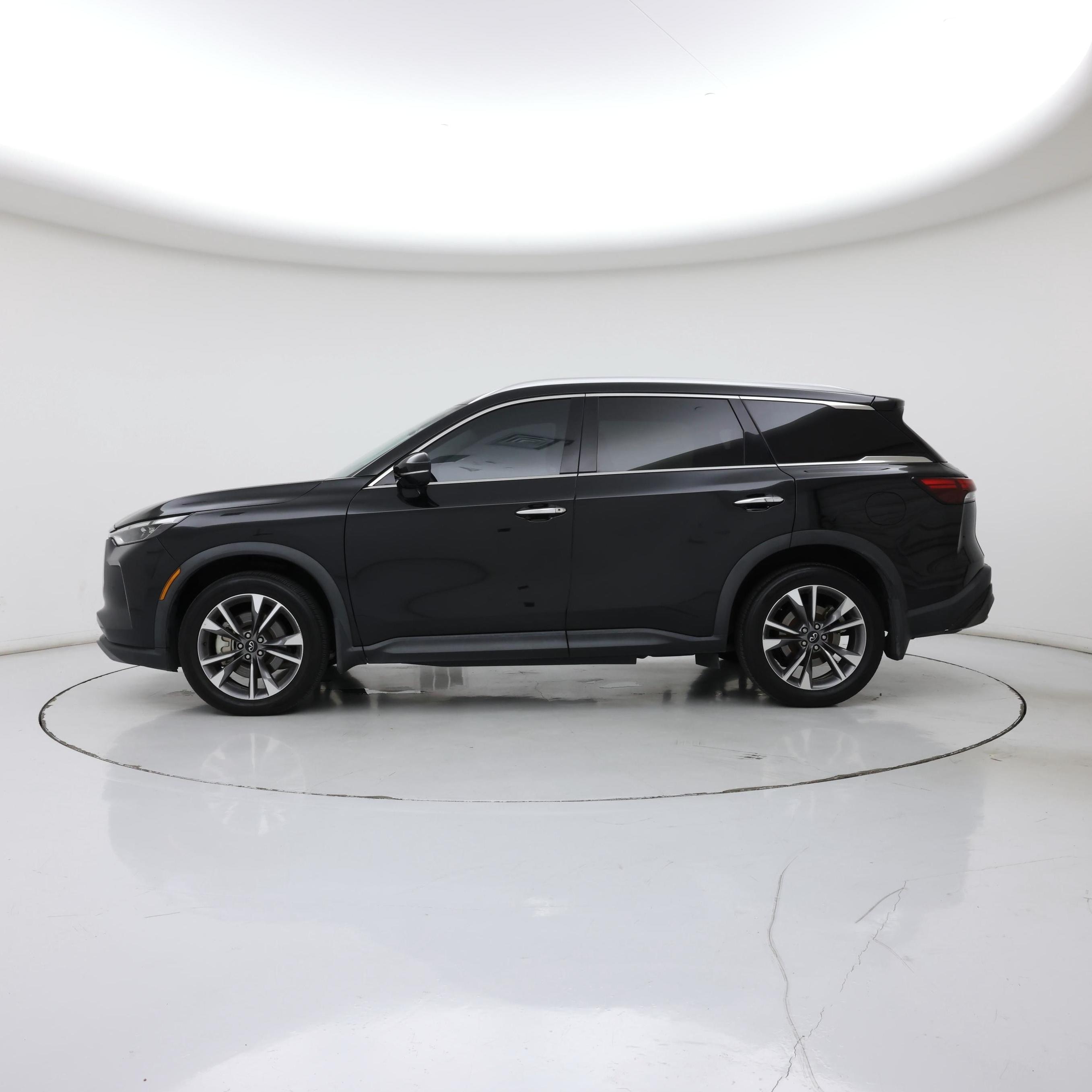 Thumbnail: 2022 INFINITI QX60 - 3