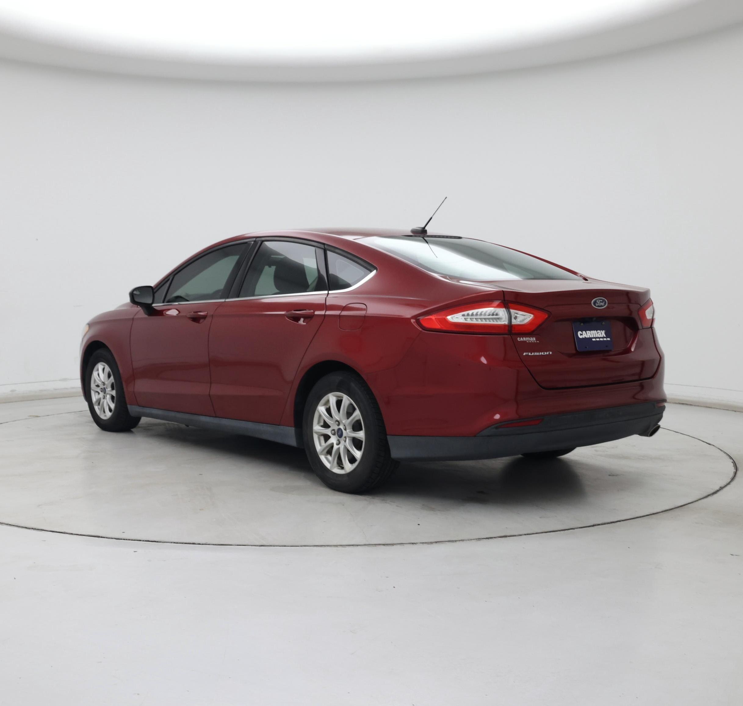 Thumbnail: 2016 Ford Fusion - 2