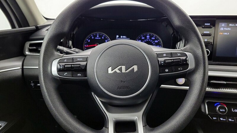 2022 Kia K5 LXS 10