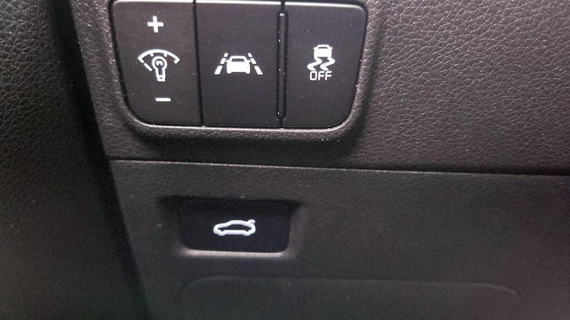 2022 Kia K5 LXS 13