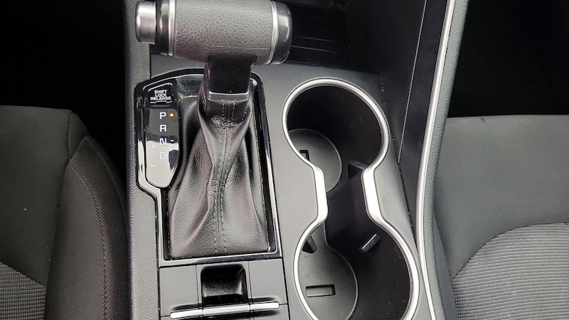 2022 Kia K5 LXS 17