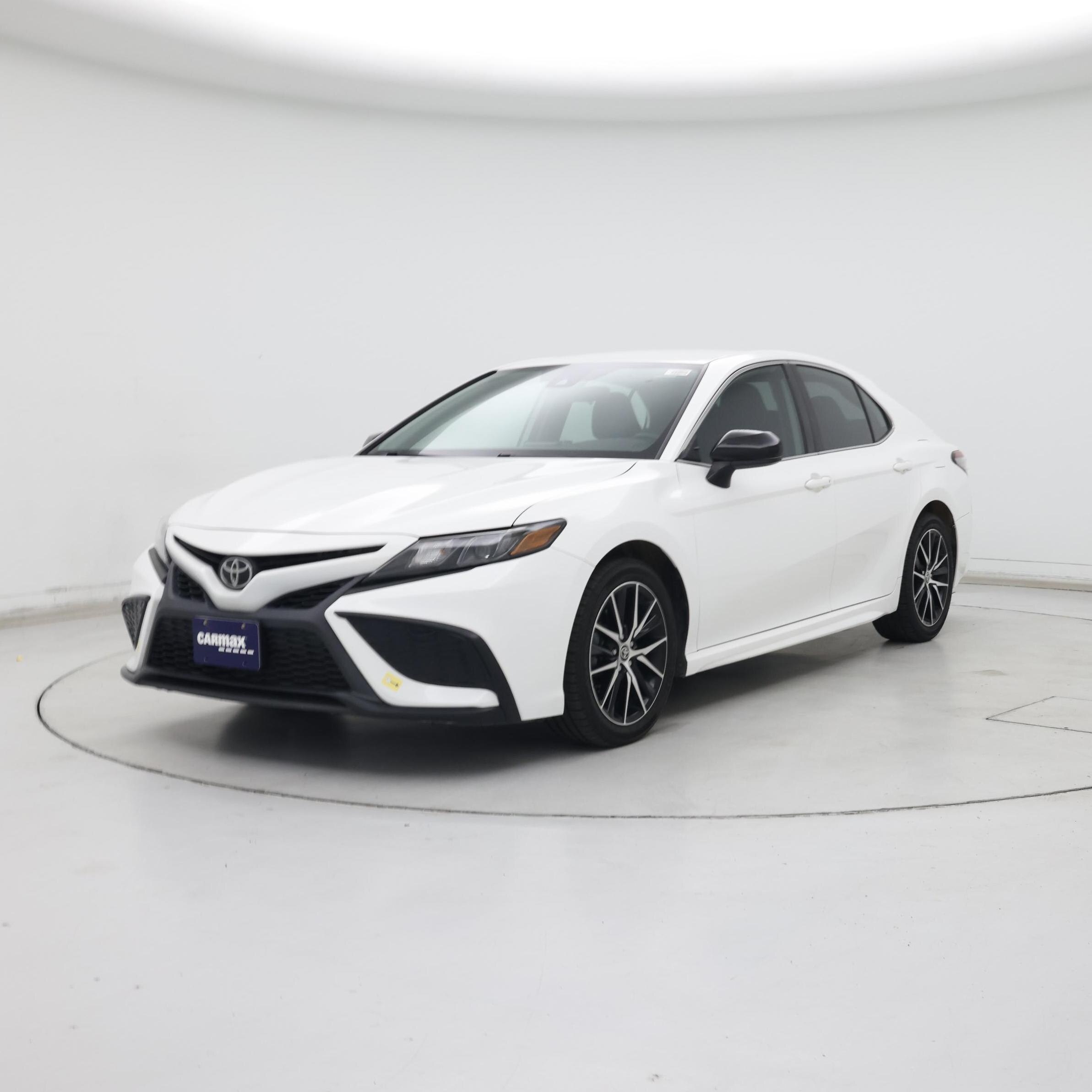 Thumbnail: 2021 Toyota Camry - 4
