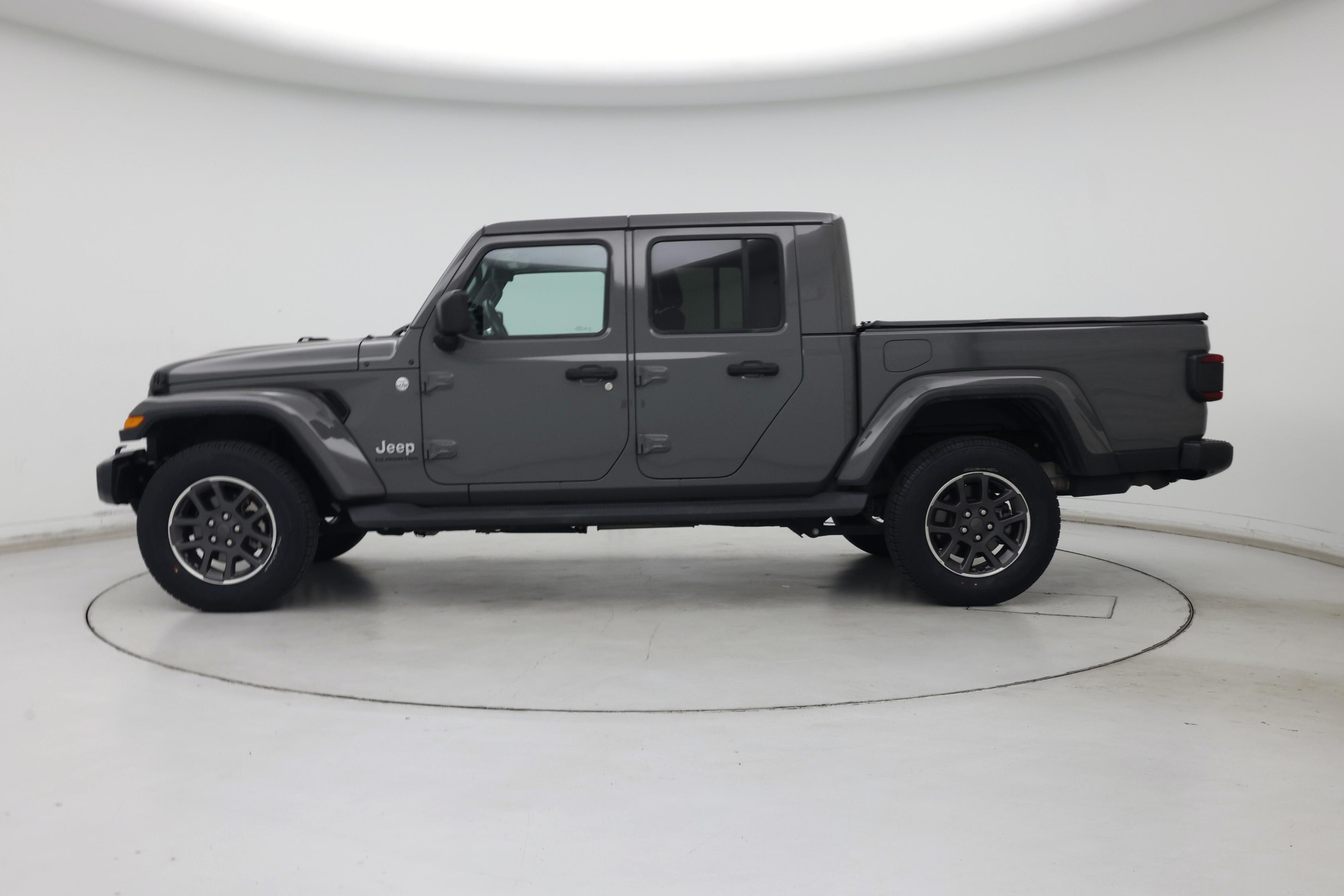 Thumbnail: 2020 Jeep Gladiator - 3
