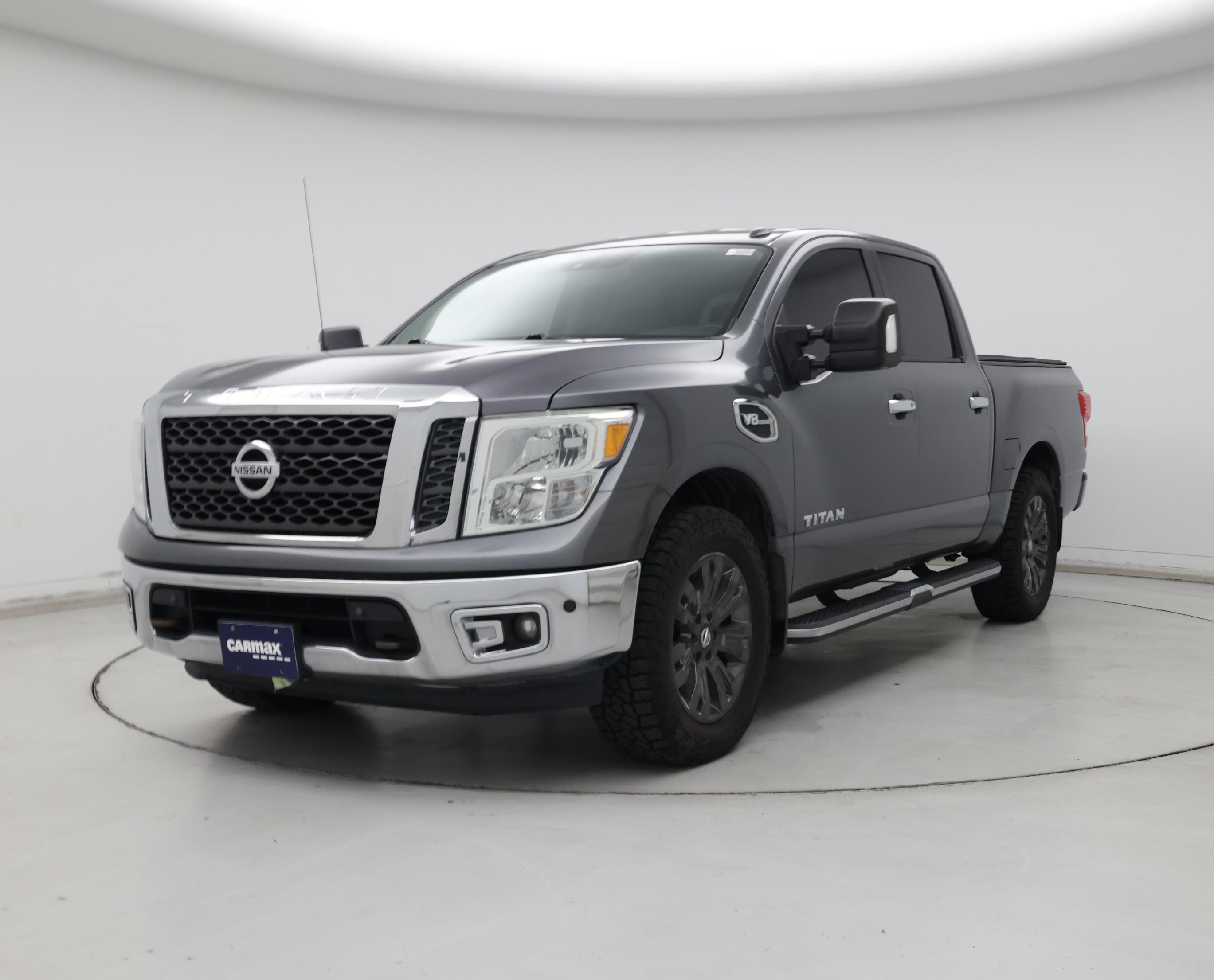 Thumbnail: 2017 Nissan Titan - 4