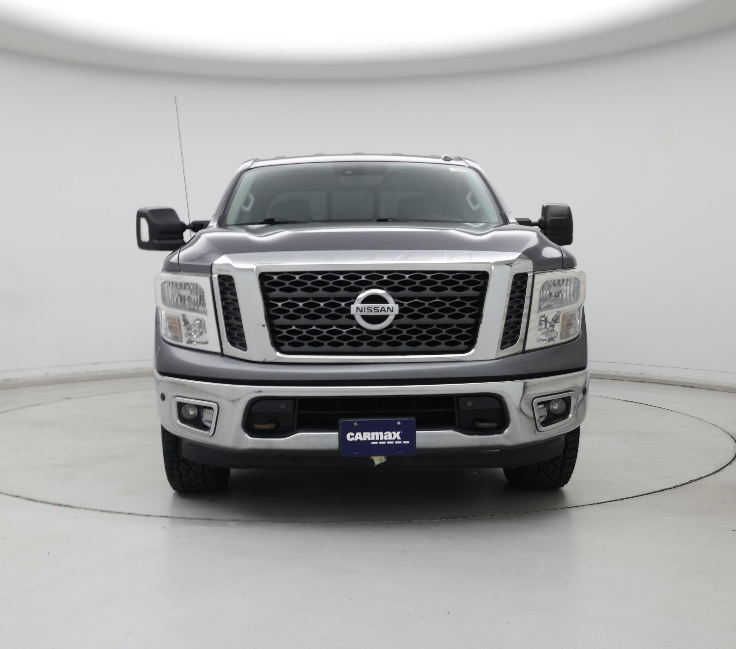 Thumbnail: 2017 Nissan Titan - 5