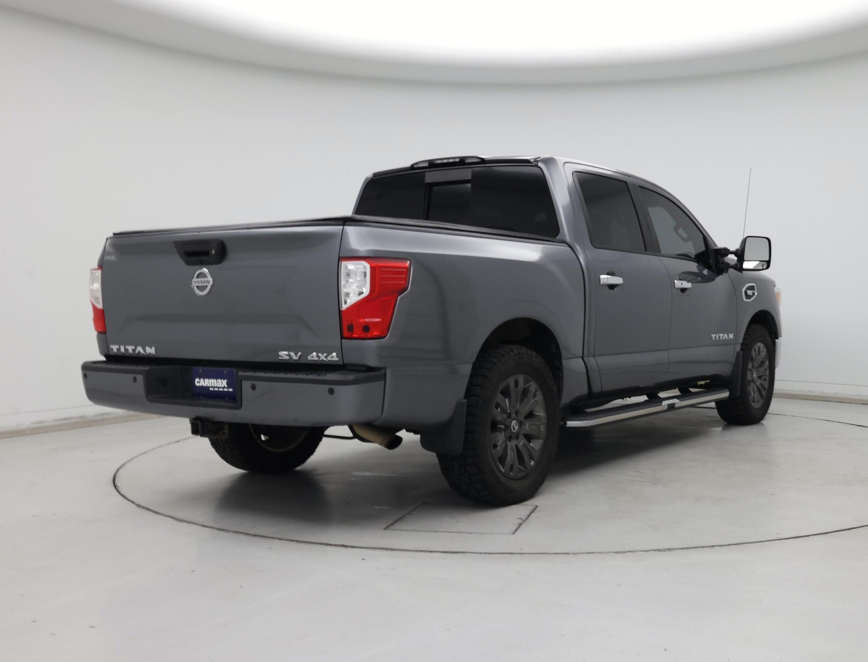 Thumbnail: 2017 Nissan Titan - 8