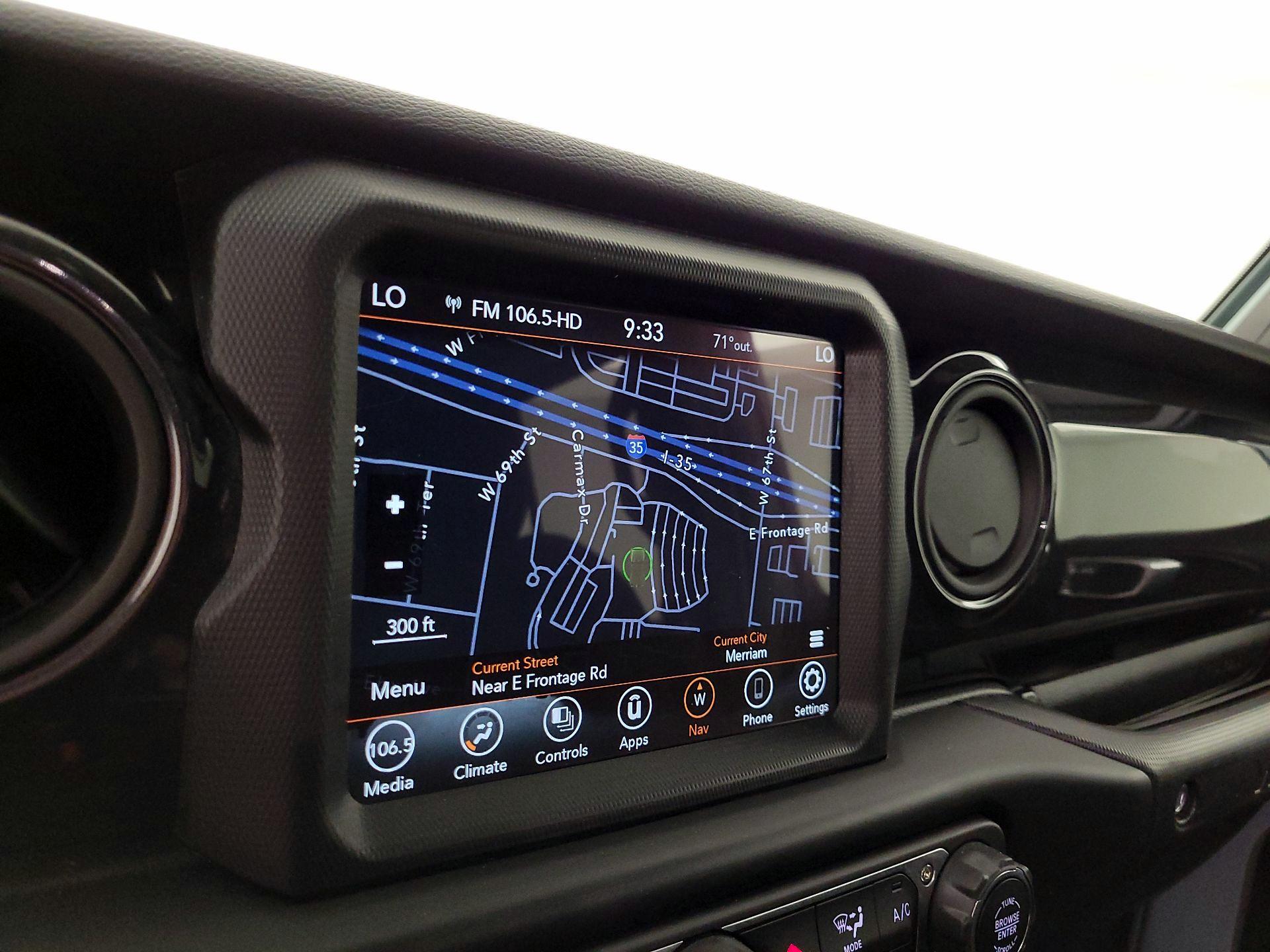 Thumbnail: 2023 Jeep Wrangler - 14
