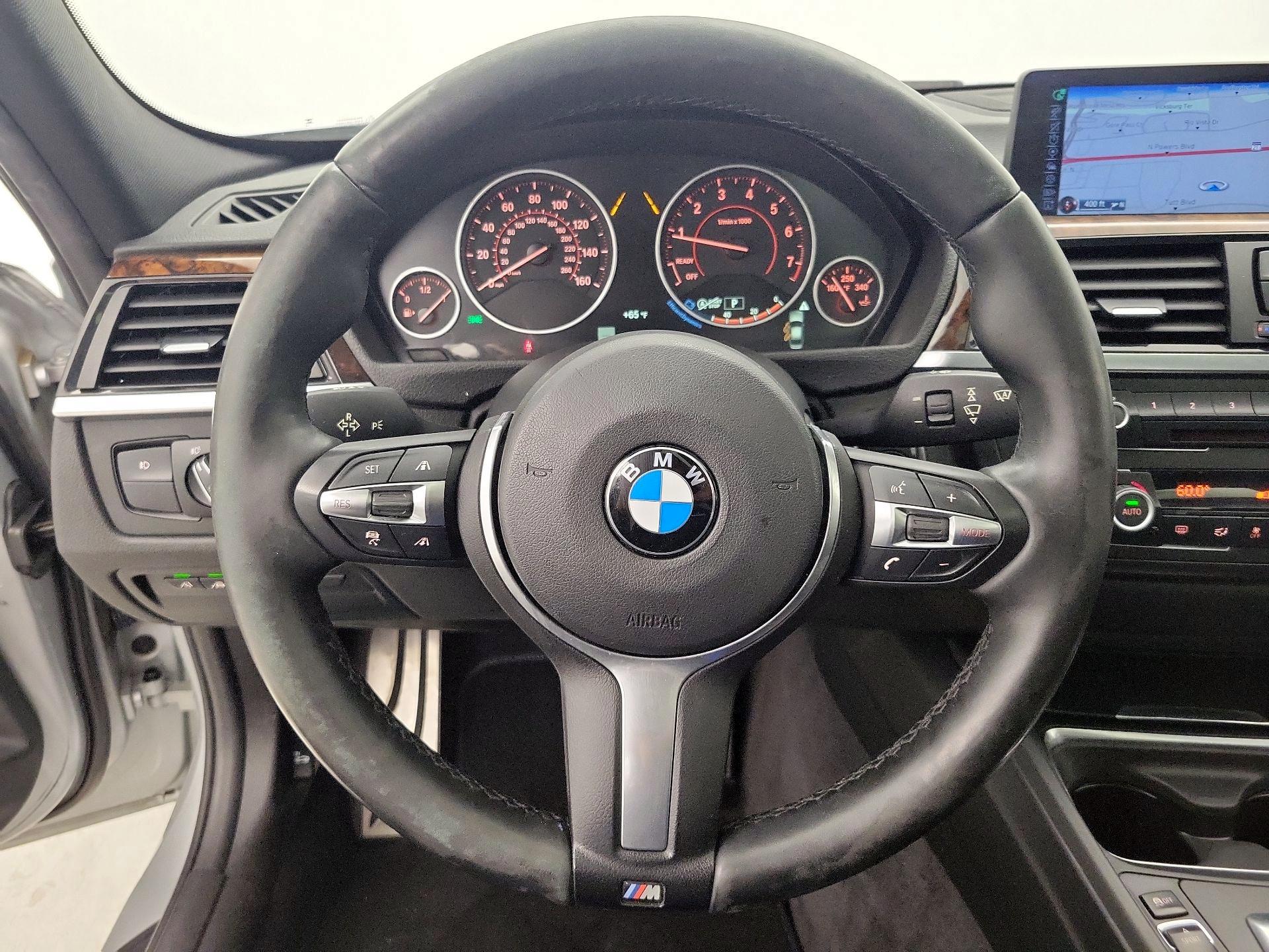 Thumbnail: 2015 BMW 3 Series - 10