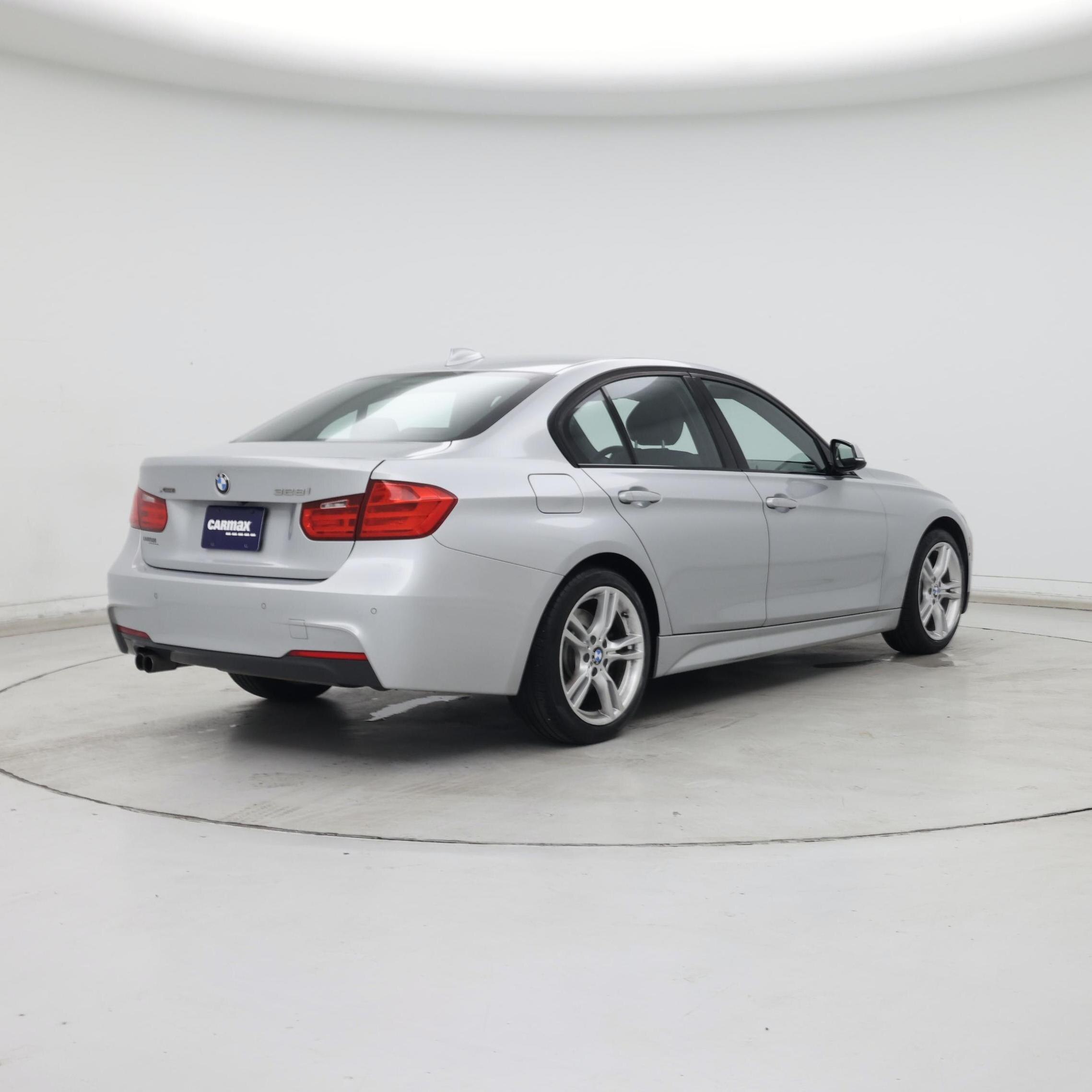 Thumbnail: 2015 BMW 3 Series - 8