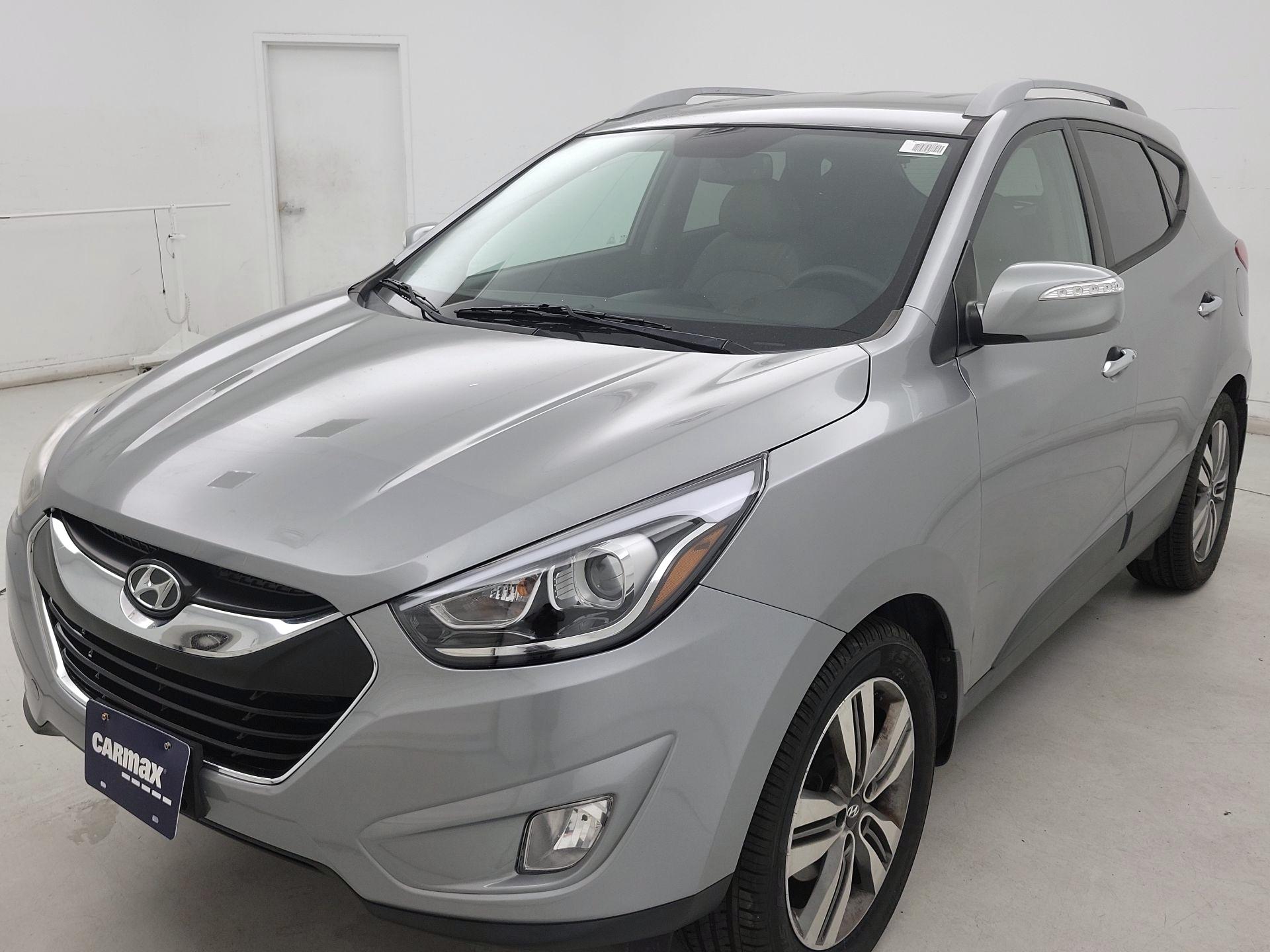 Thumbnail: 2015 Hyundai Tucson - 3