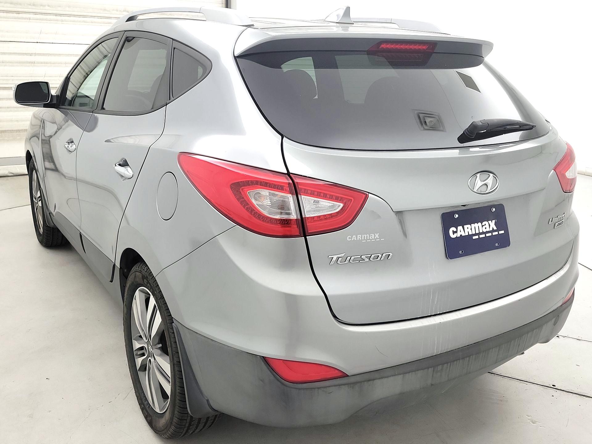 Thumbnail: 2015 Hyundai Tucson - 7