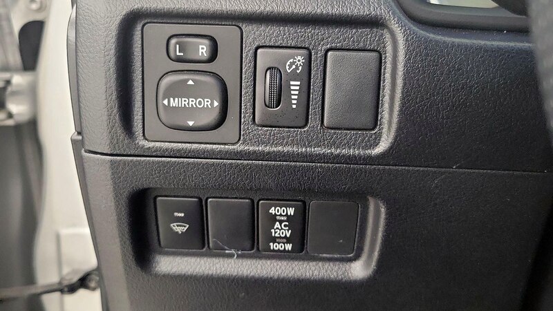 2018 Toyota 4Runner SR5 13