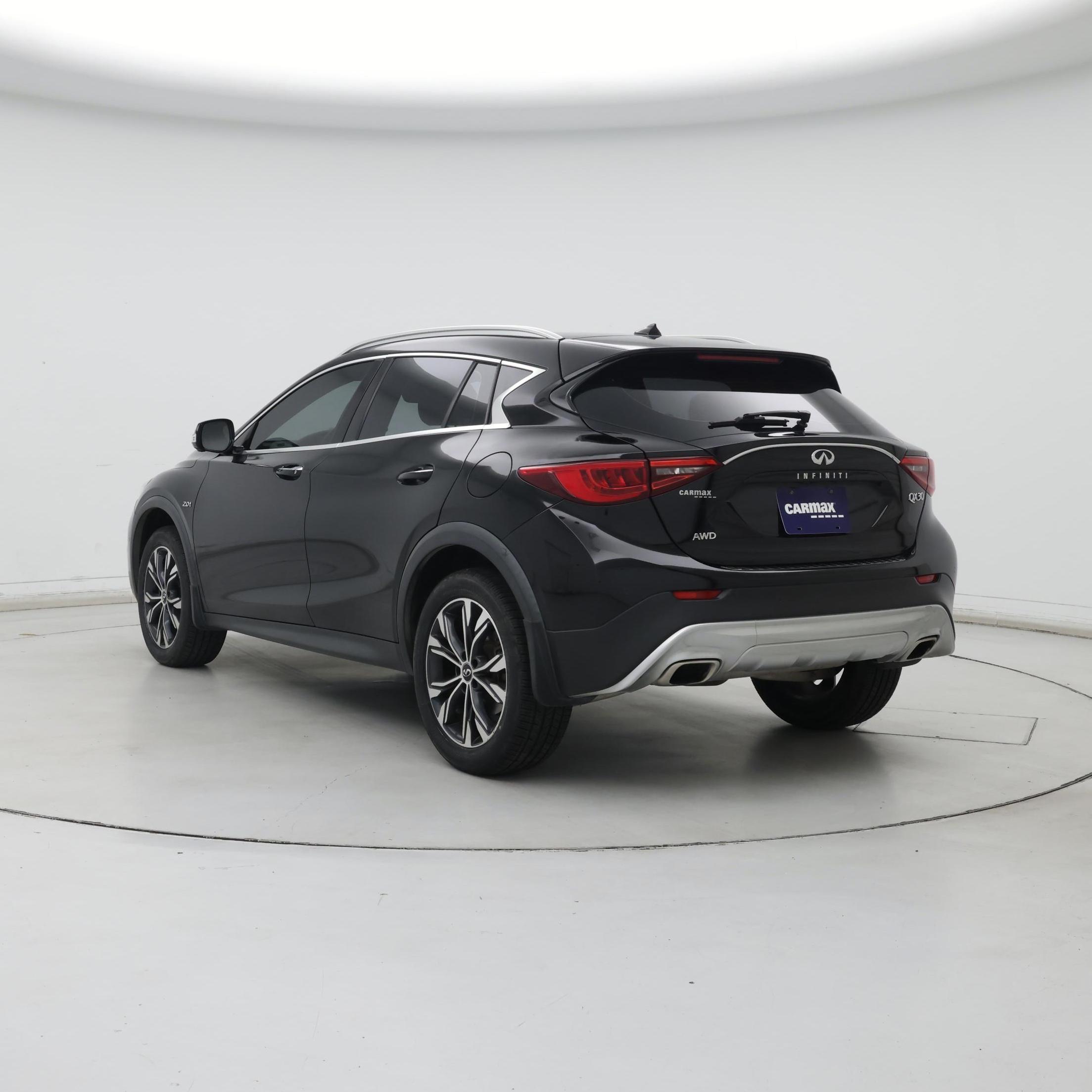 Thumbnail: 2019 INFINITI QX30 - 2