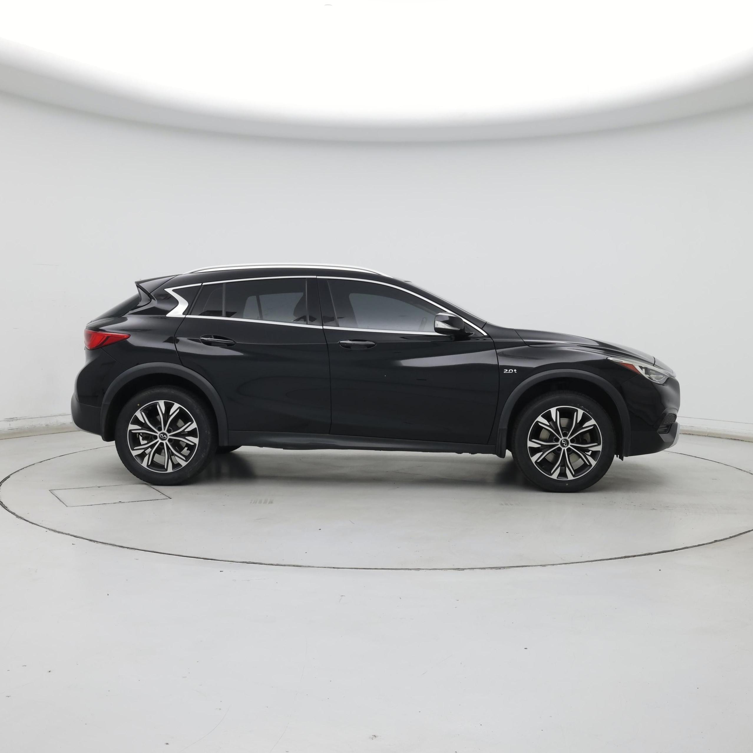 Thumbnail: 2019 INFINITI QX30 - 7