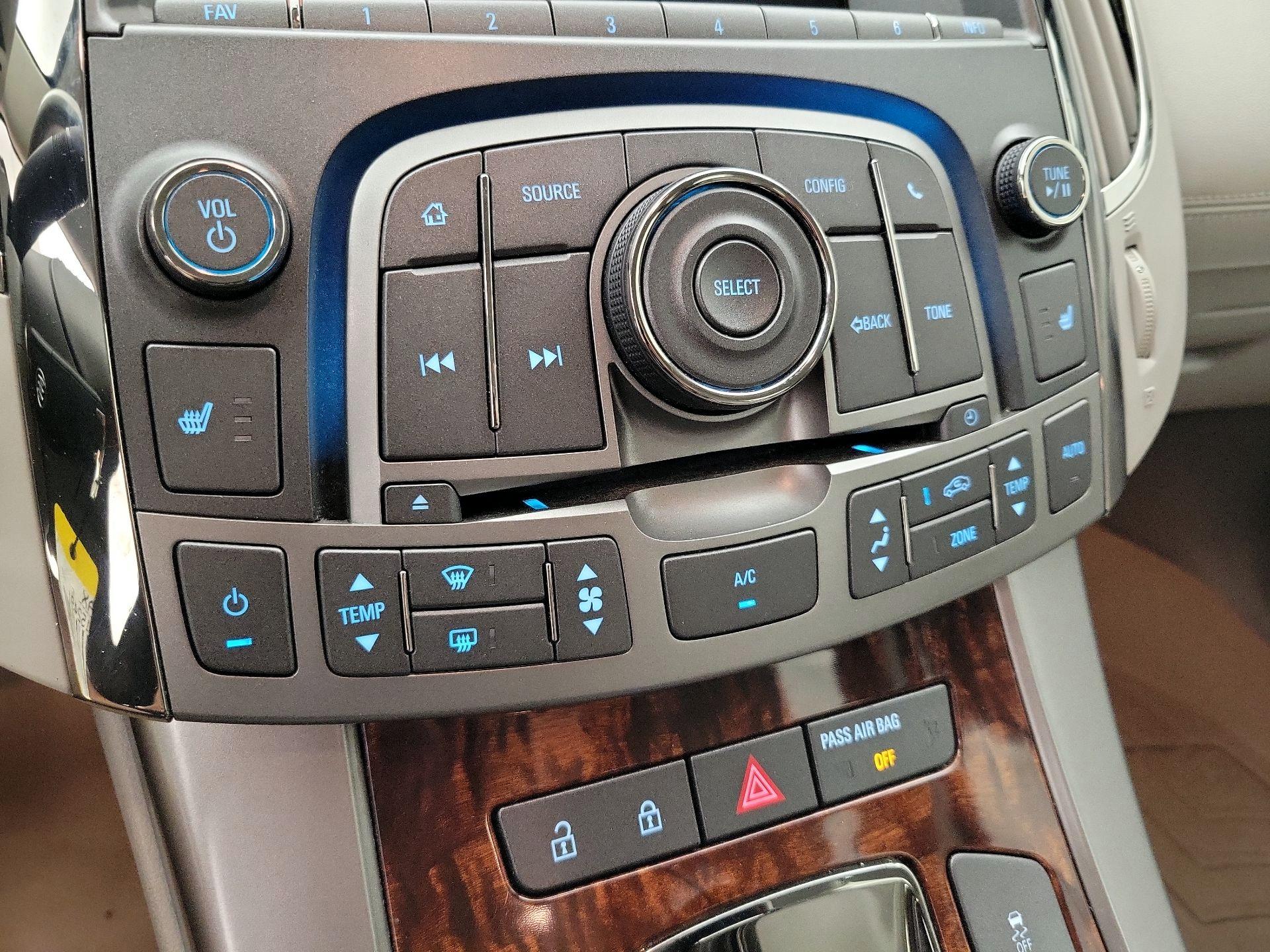 Thumbnail: 2013 Buick LaCrosse - 16