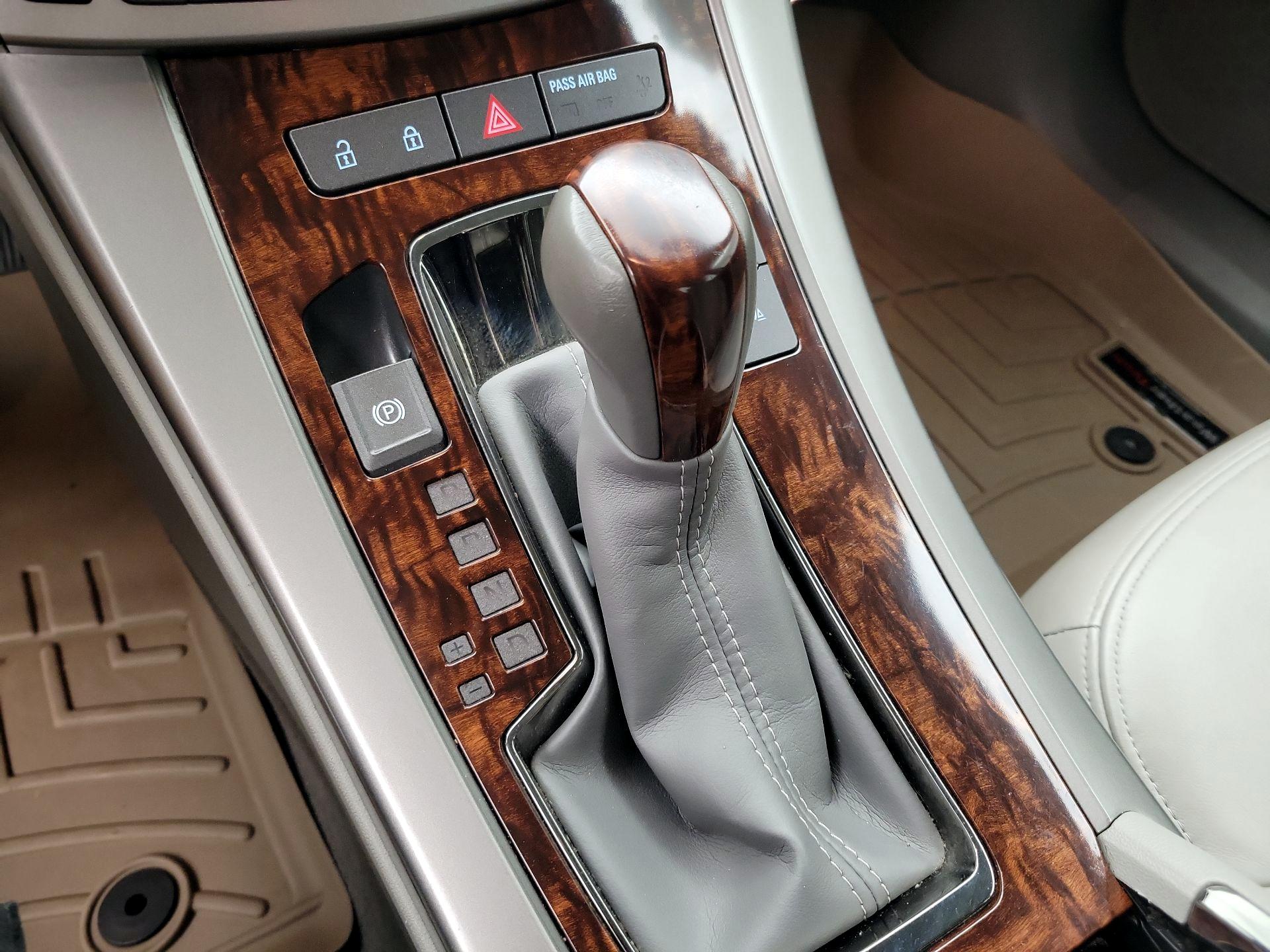 Thumbnail: 2013 Buick LaCrosse - 17