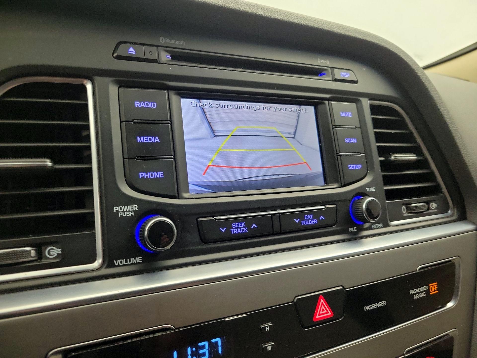 Thumbnail: 2015 Hyundai Sonata - 14