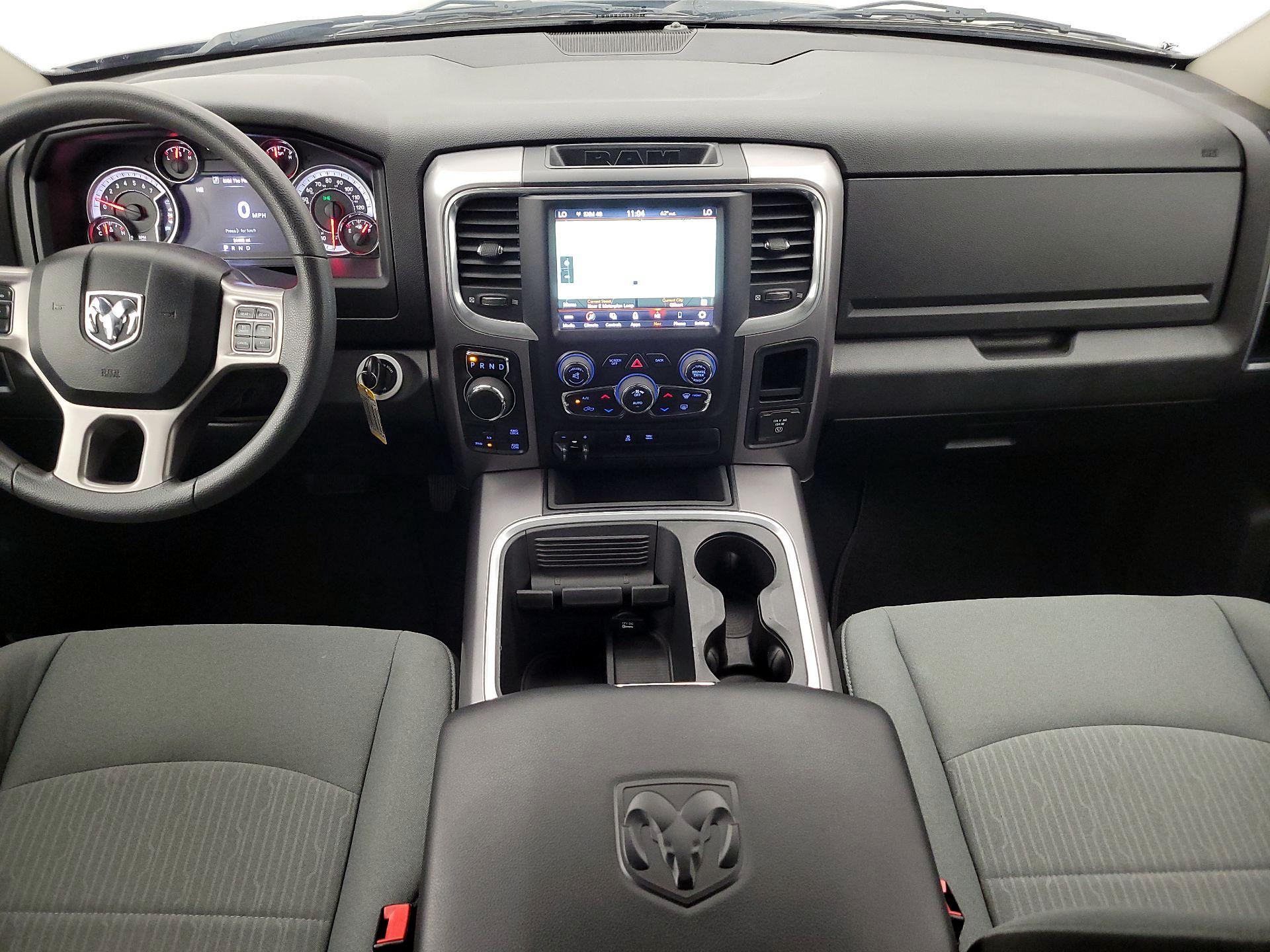 Thumbnail: 2023 RAM 1500 Classic - 9