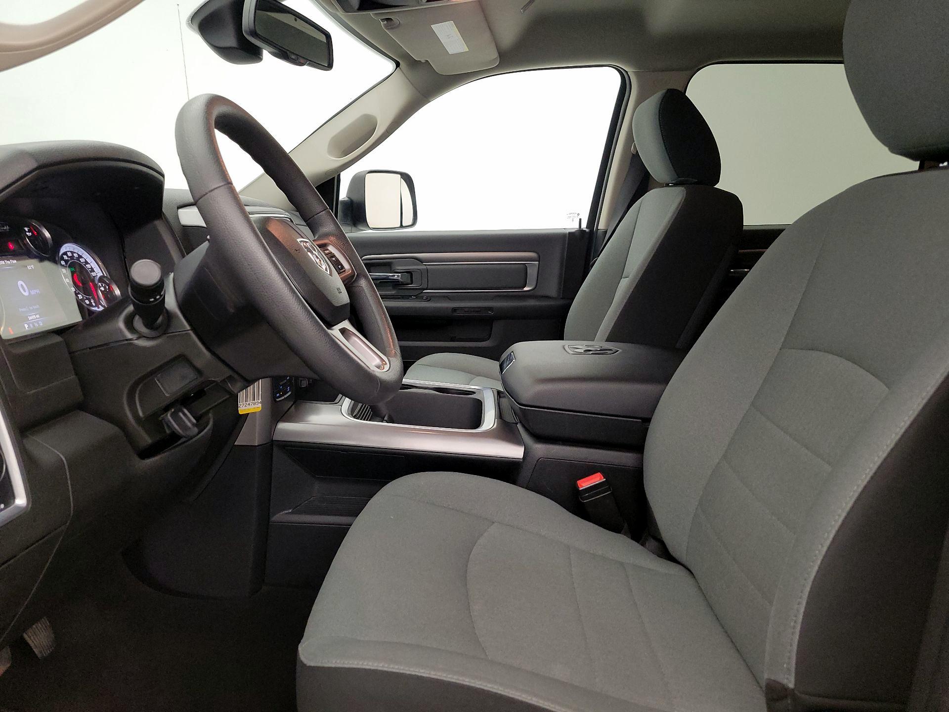 Thumbnail: 2023 RAM 1500 Classic - 11
