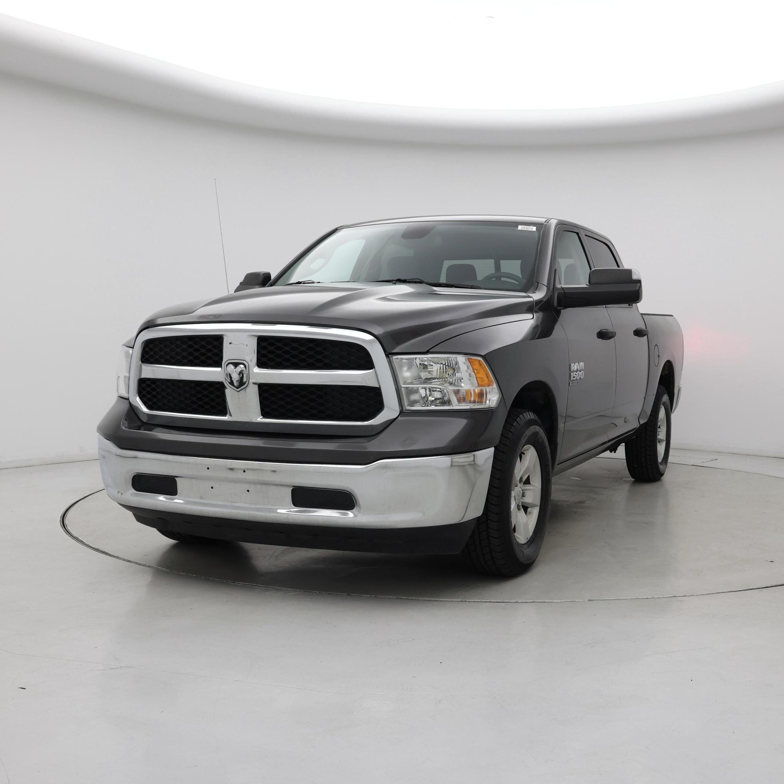Thumbnail: 2023 RAM 1500 Classic - 4