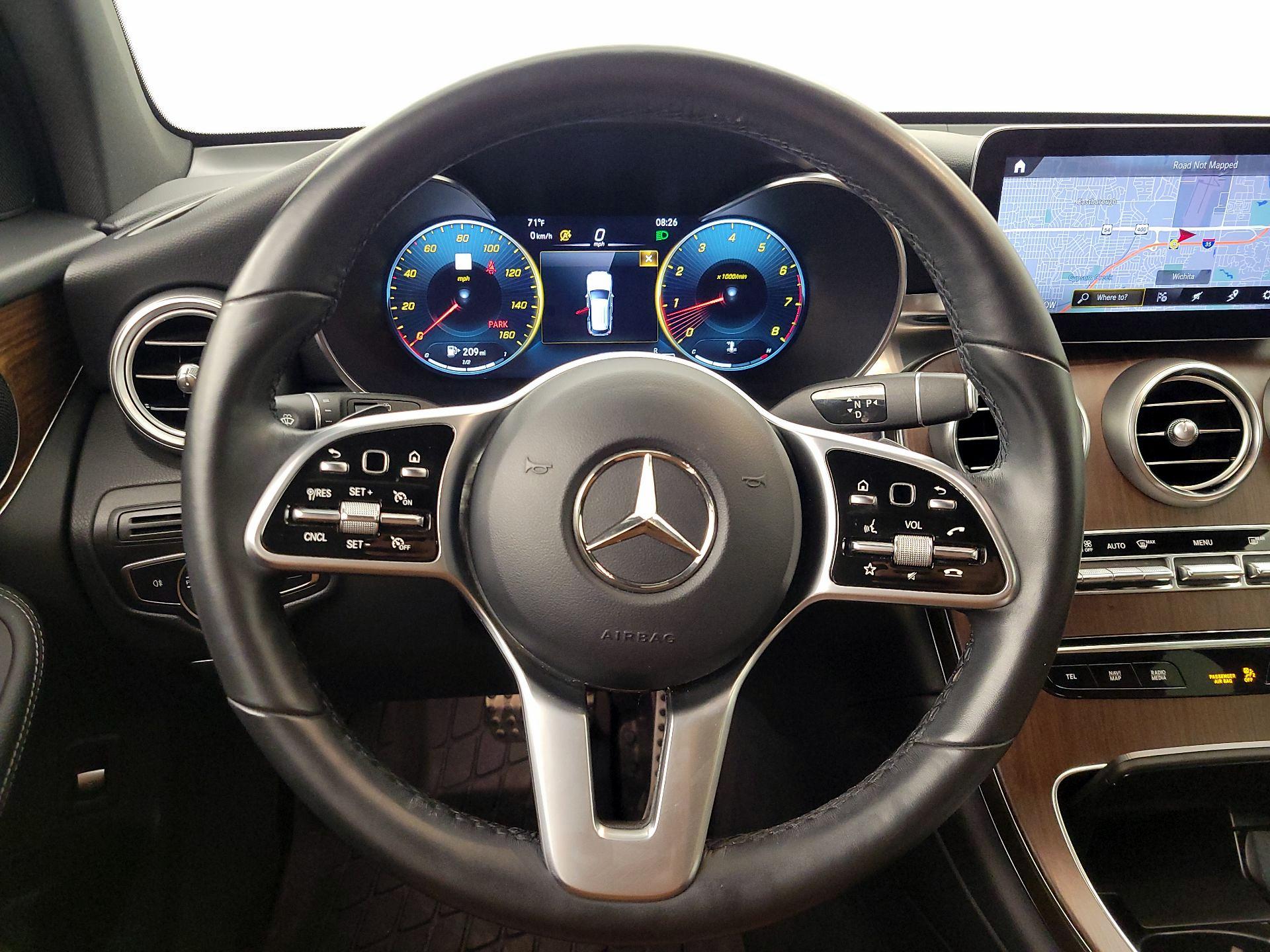 Thumbnail: 2022 Mercedes-Benz GLC - 10