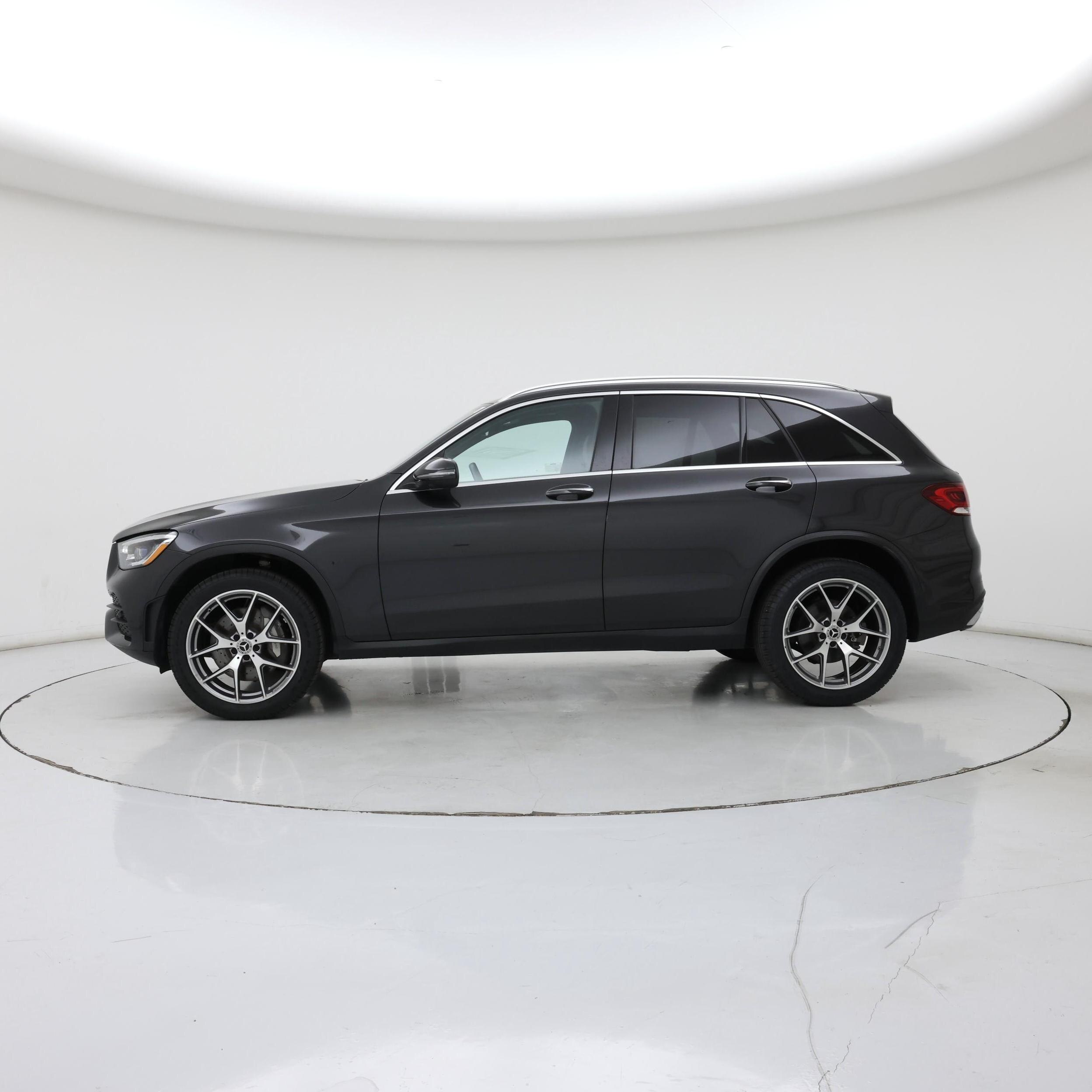 Thumbnail: 2022 Mercedes-Benz GLC - 3