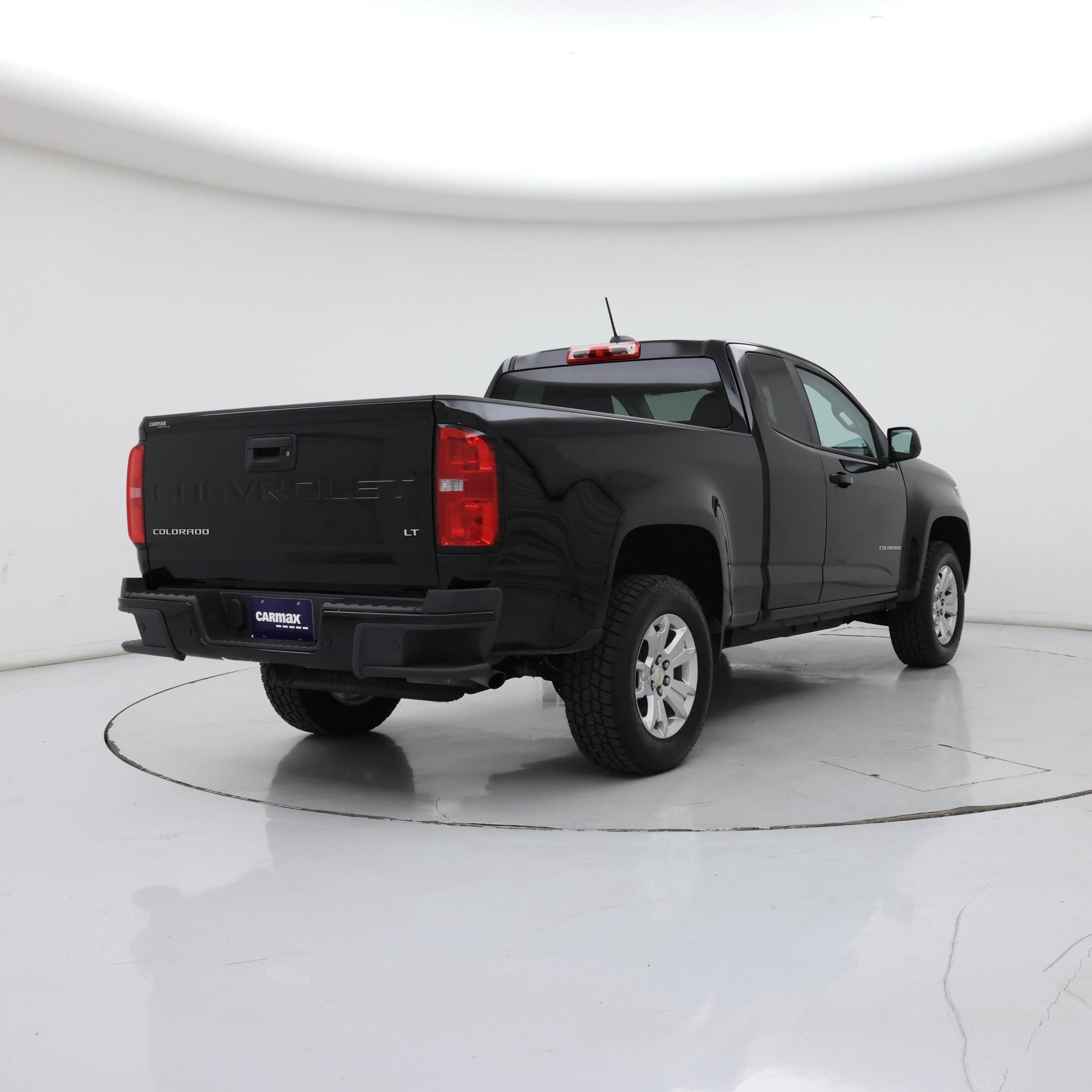 Thumbnail: 2022 Chevrolet Colorado - 8