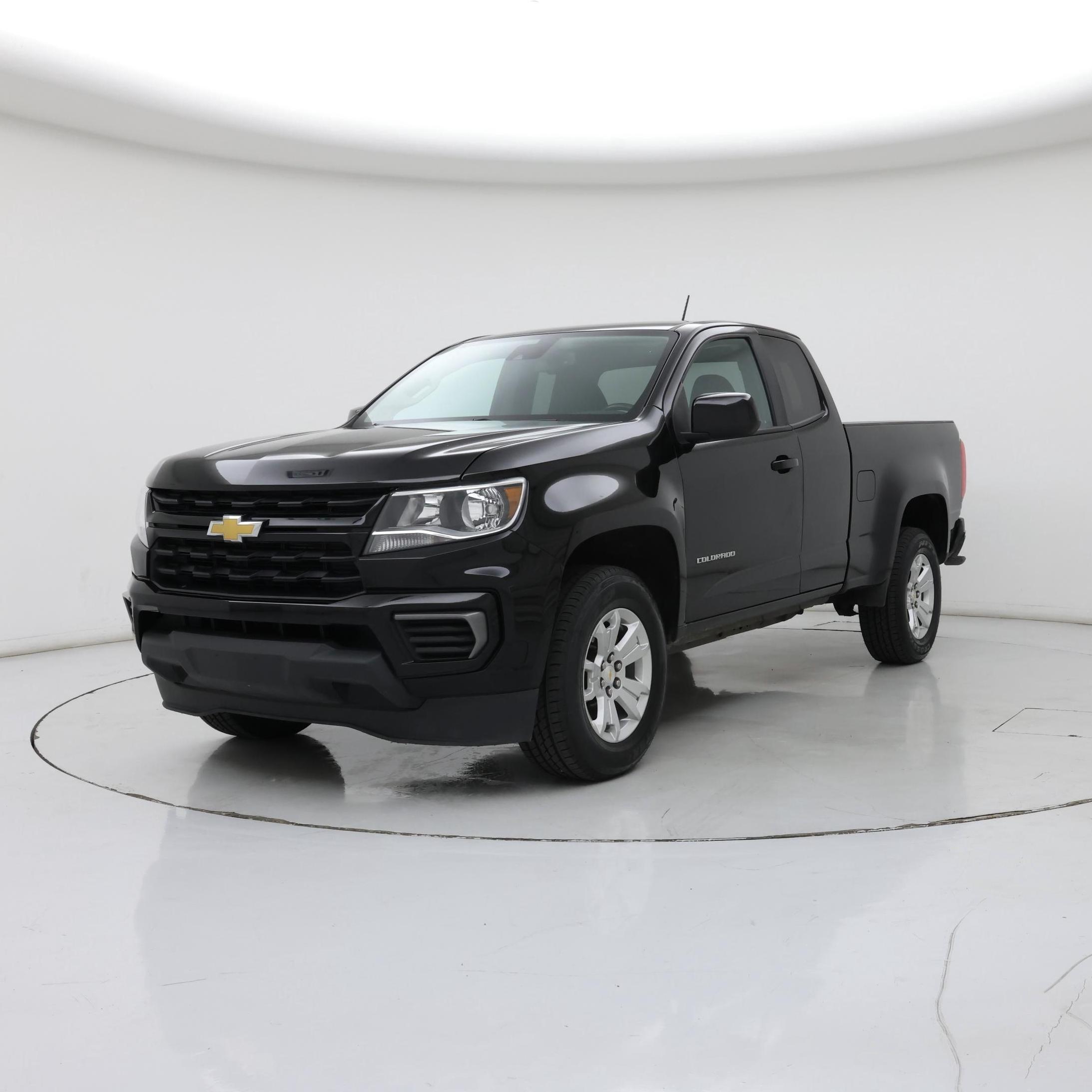 Thumbnail: 2022 Chevrolet Colorado - 4