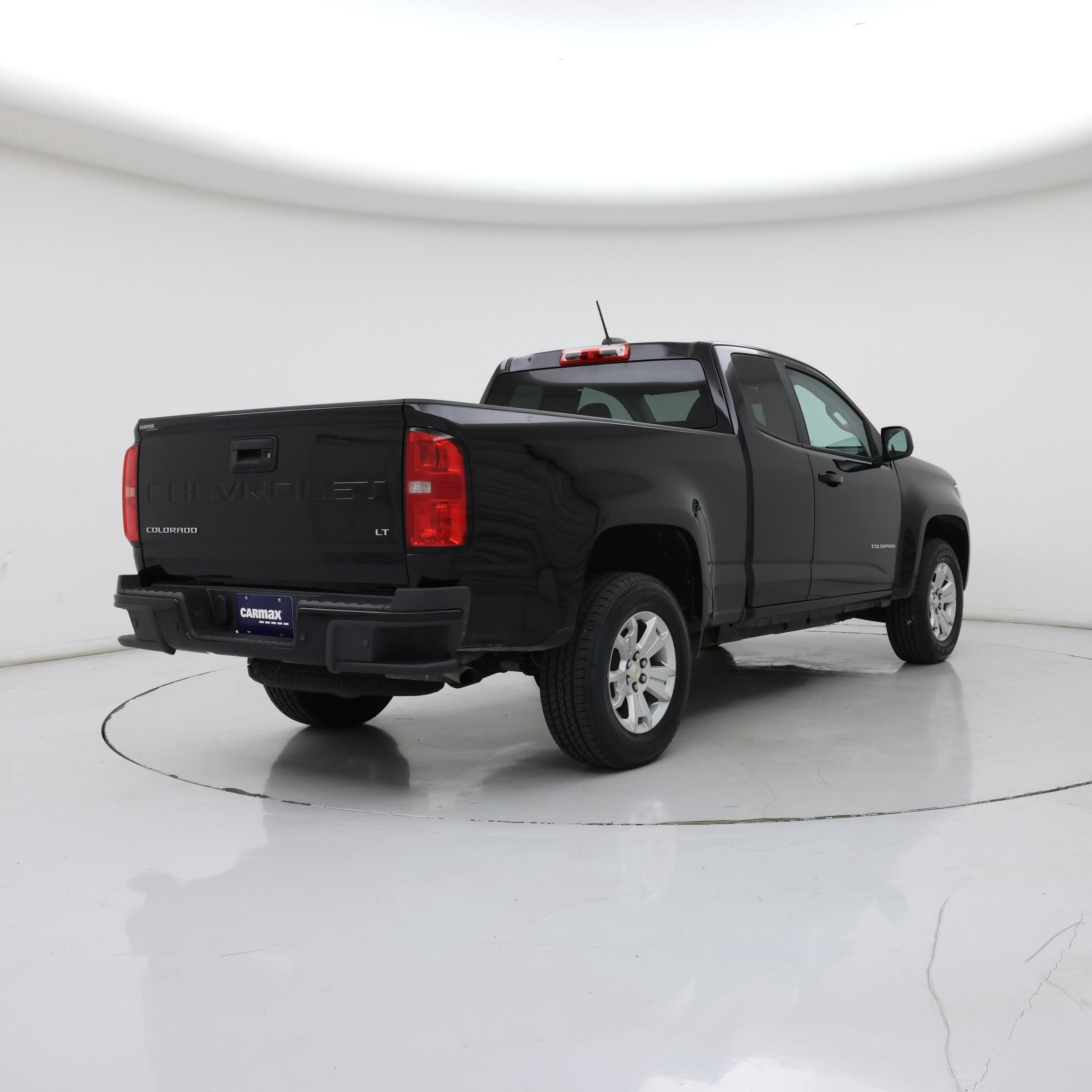 Thumbnail: 2022 Chevrolet Colorado - 8