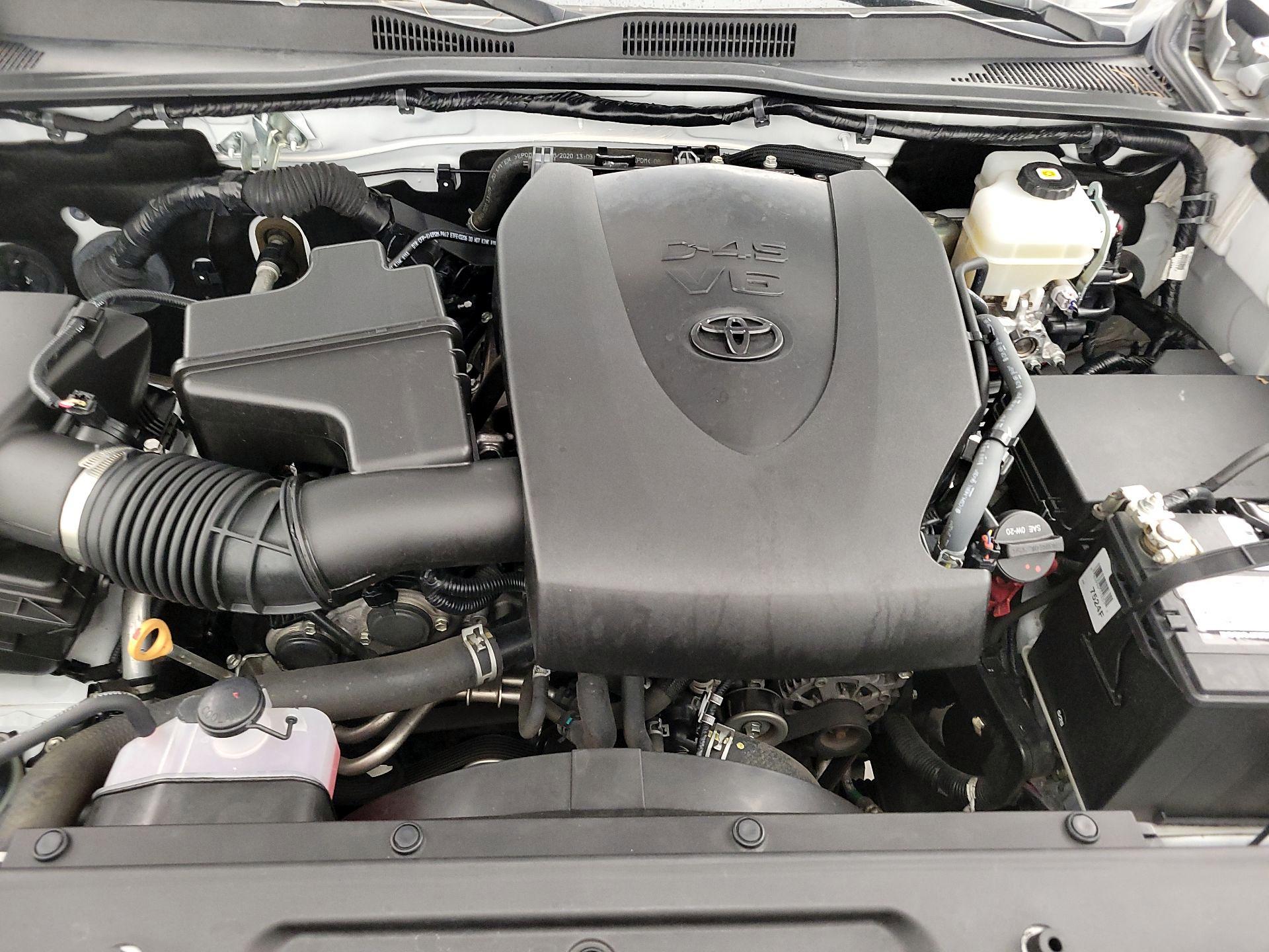 Thumbnail: 2021 Toyota Tacoma - 20