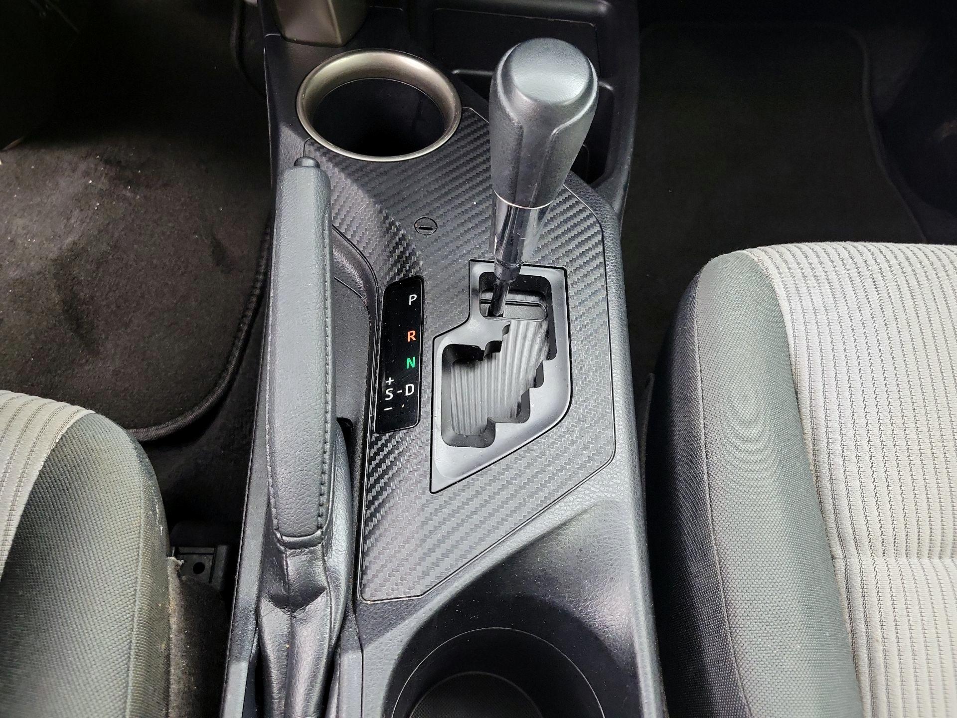 Thumbnail: 2013 Toyota RAV4 - 17