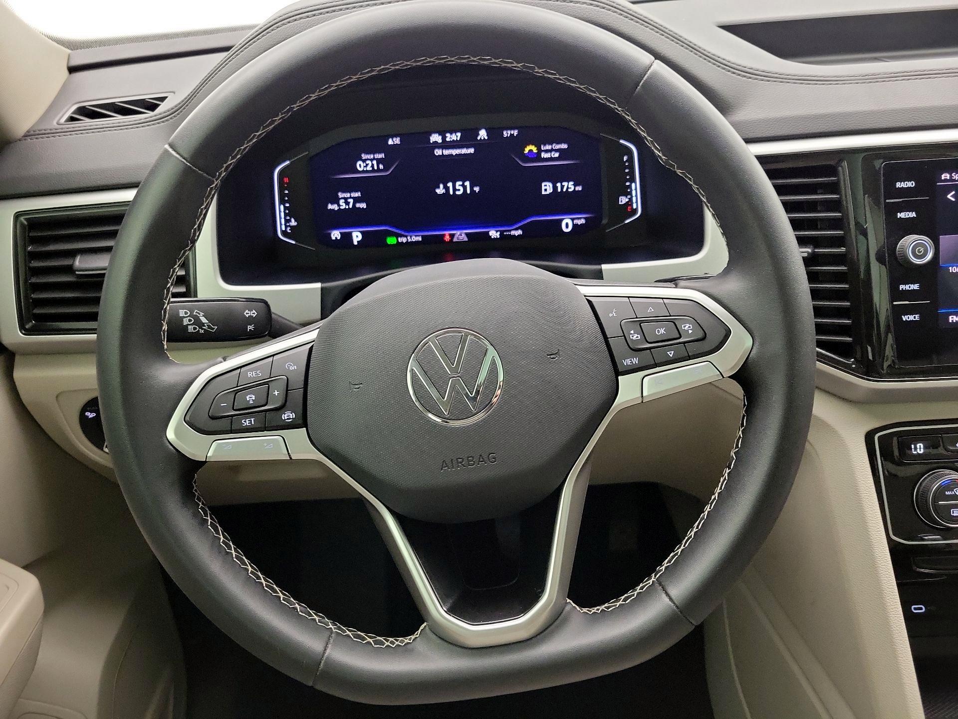 Thumbnail: 2023 Volkswagen Atlas - 10