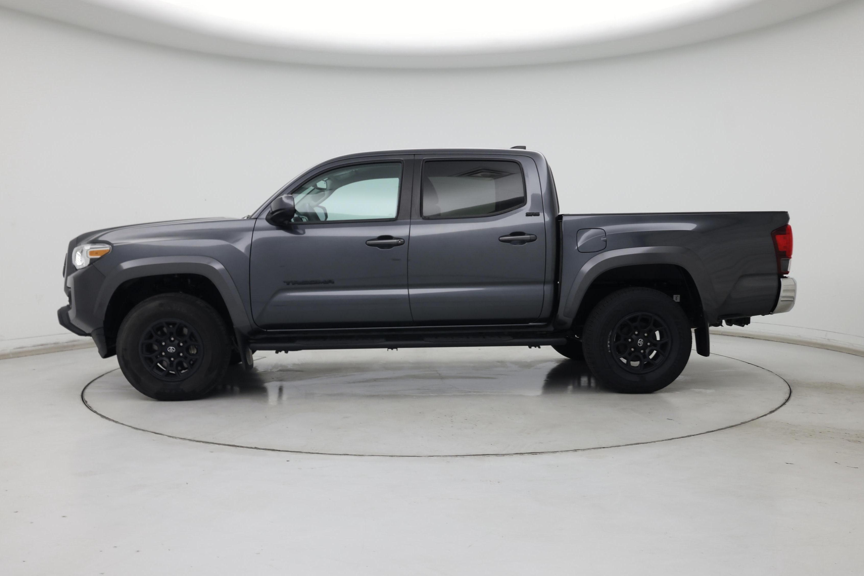 Thumbnail: 2022 Toyota Tacoma - 3