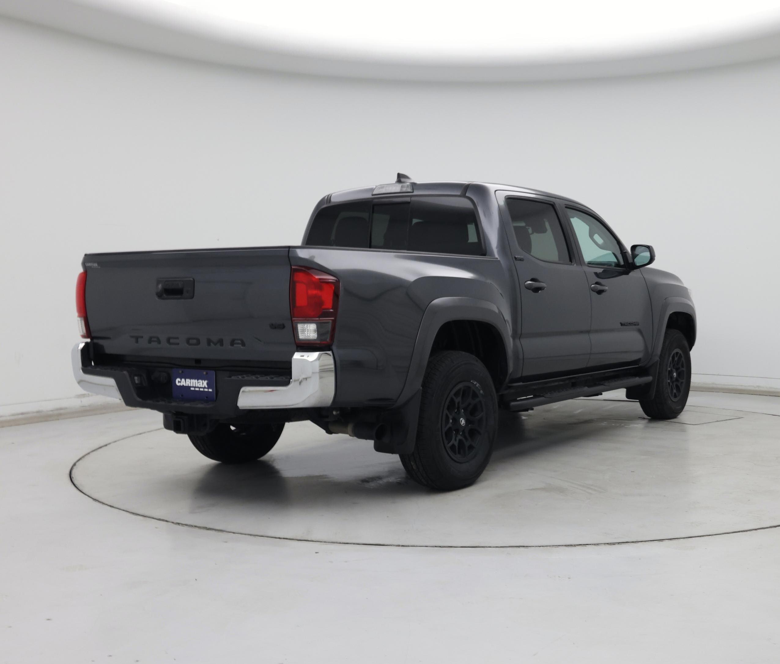 Thumbnail: 2022 Toyota Tacoma - 8