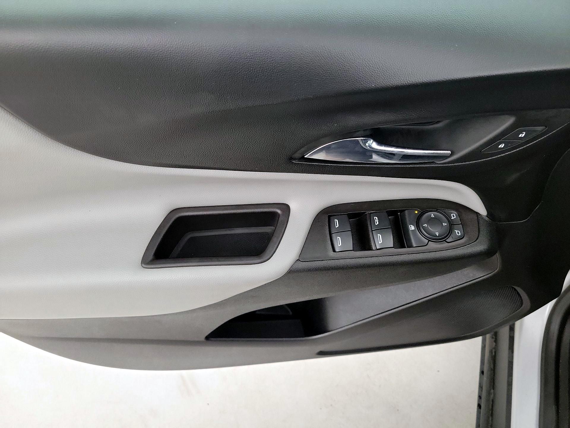Thumbnail: 2020 Chevrolet Equinox - 12