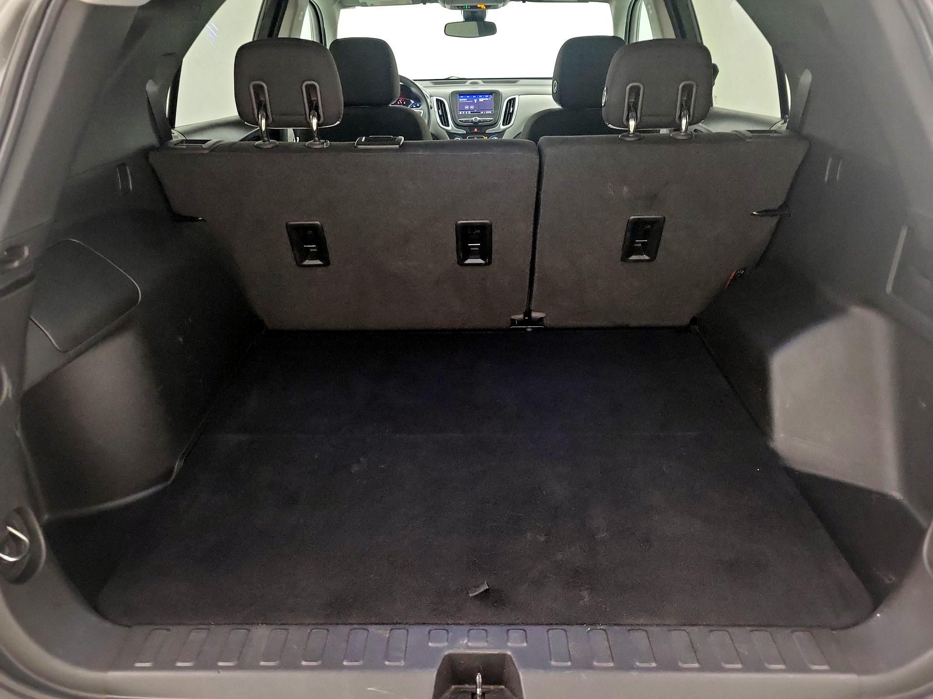 Thumbnail: 2020 Chevrolet Equinox - 20