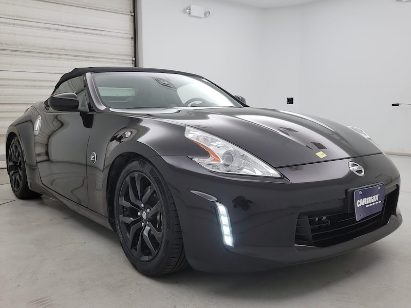 2017 Nissan Z 370Z -
                  Urbandale, IA