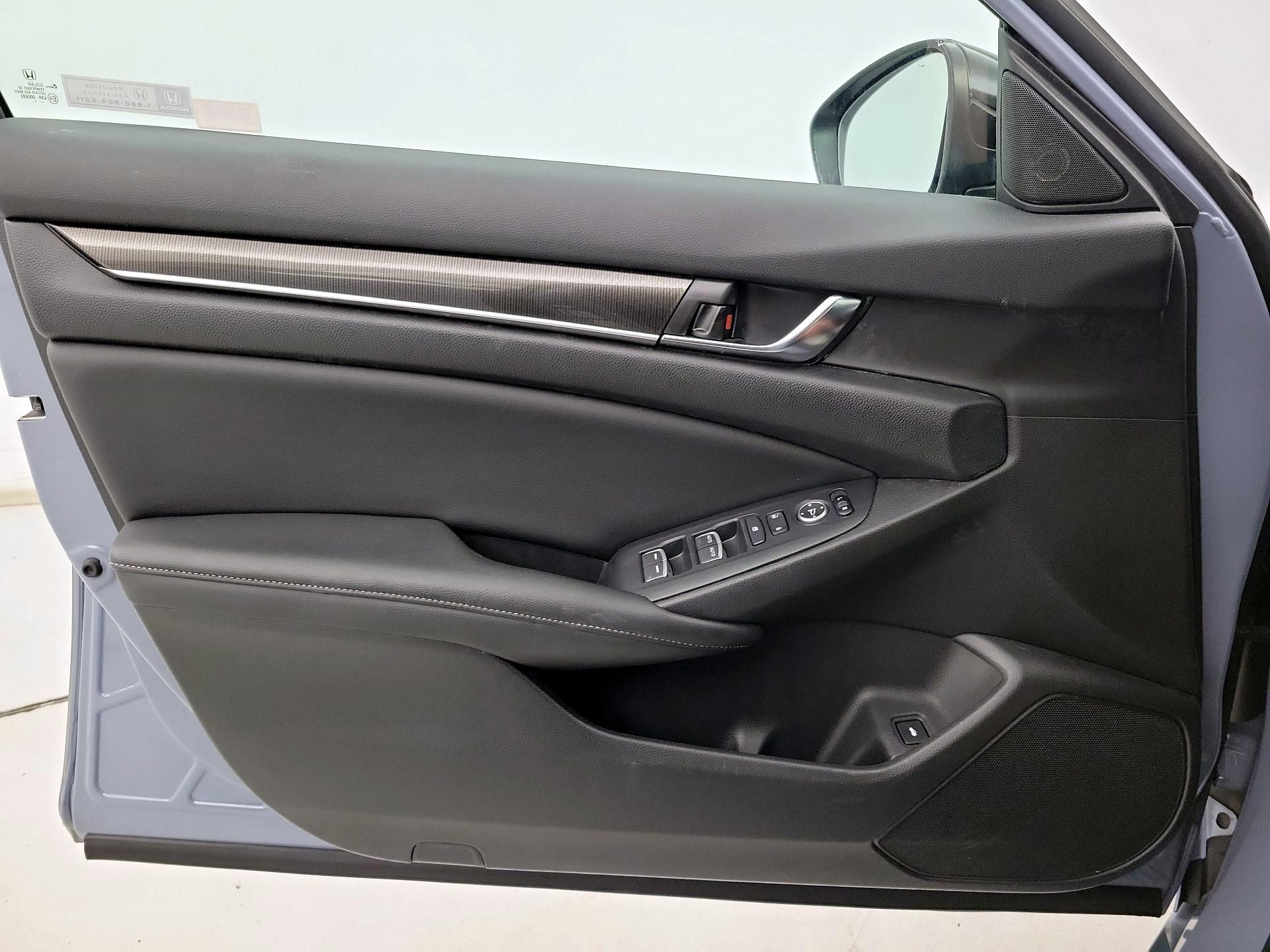 Thumbnail: 2021 Honda Accord - 12