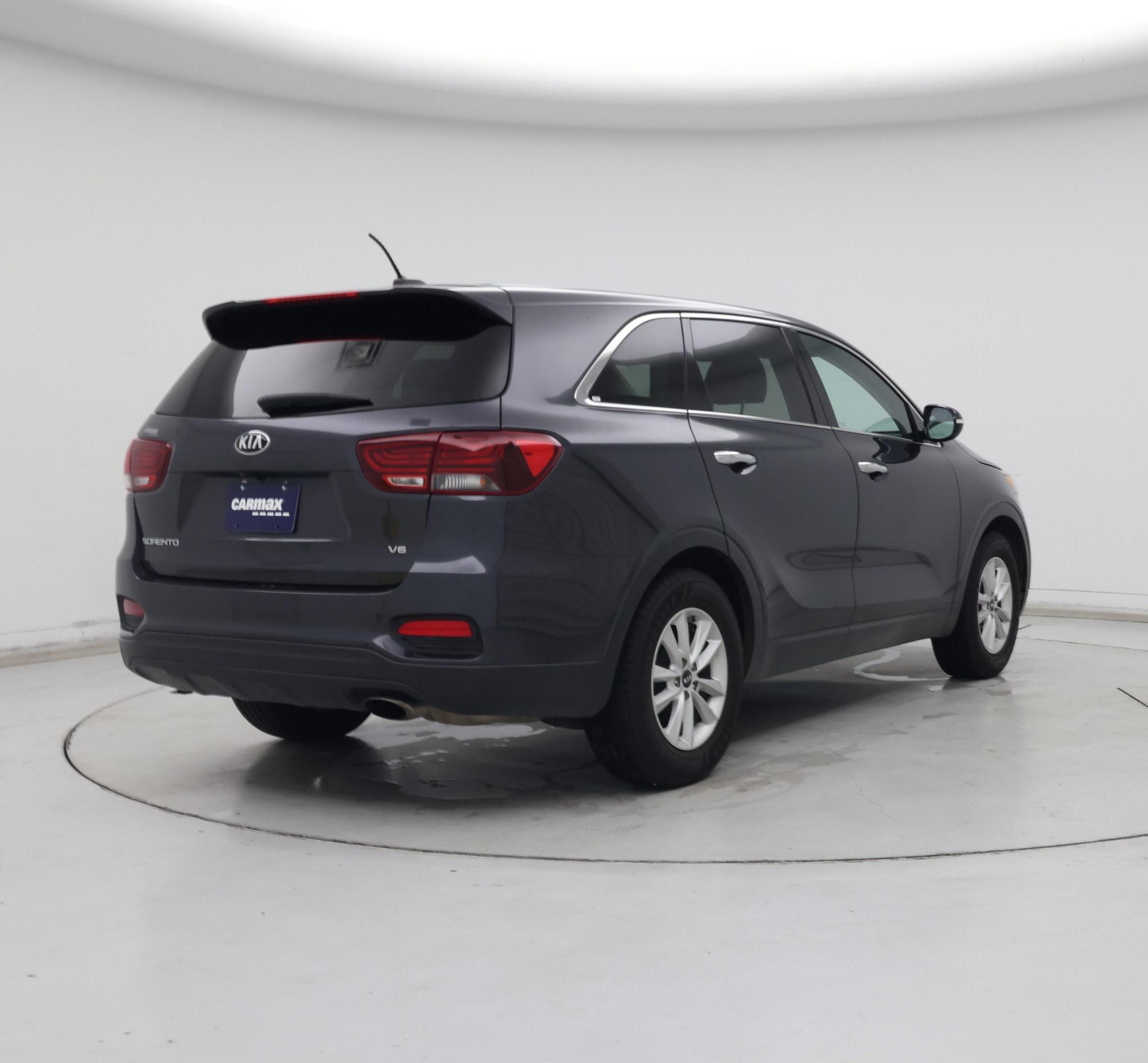Thumbnail: 2019 Kia Sorento - 8