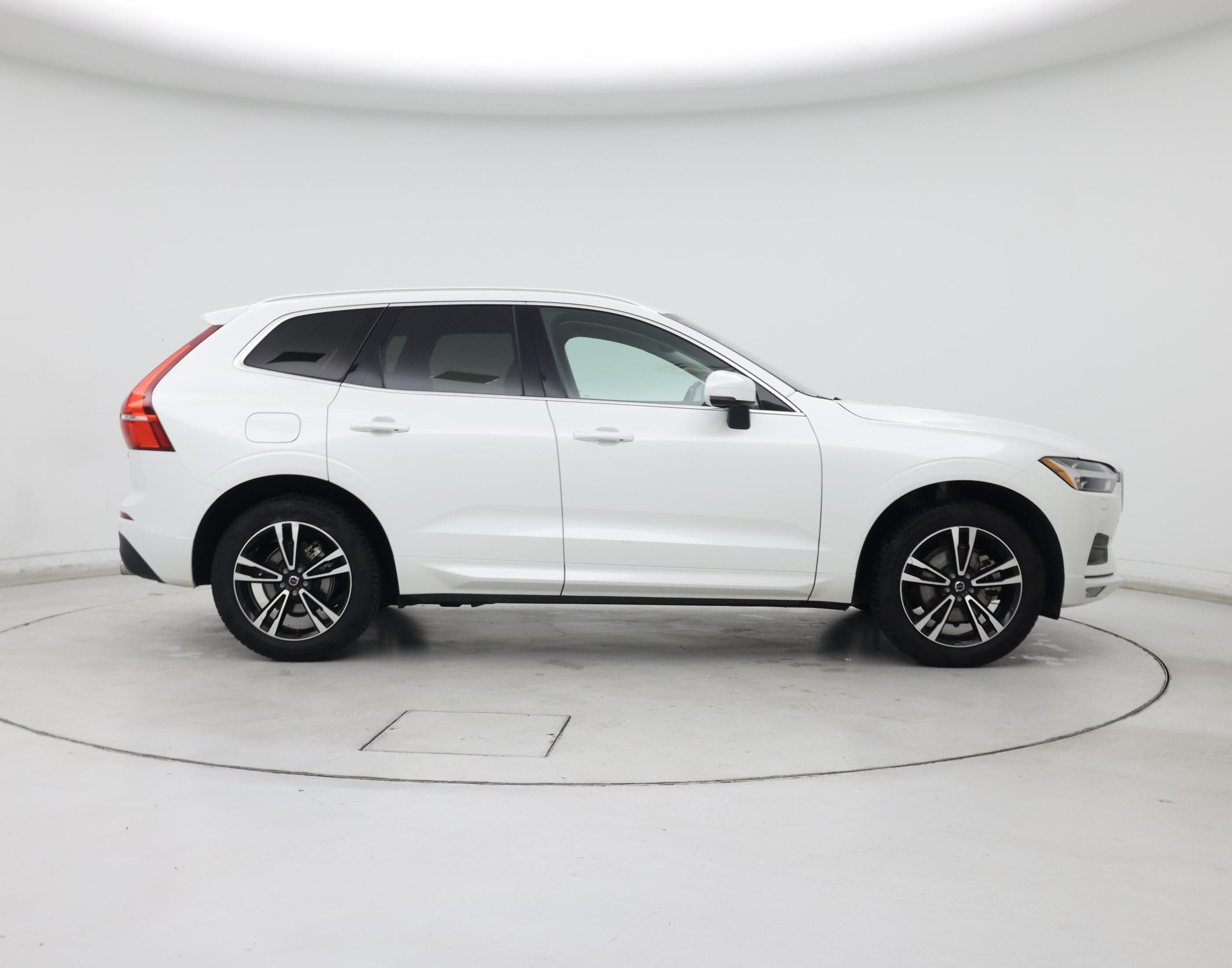 Thumbnail: 2020 Volvo XC60 - 7
