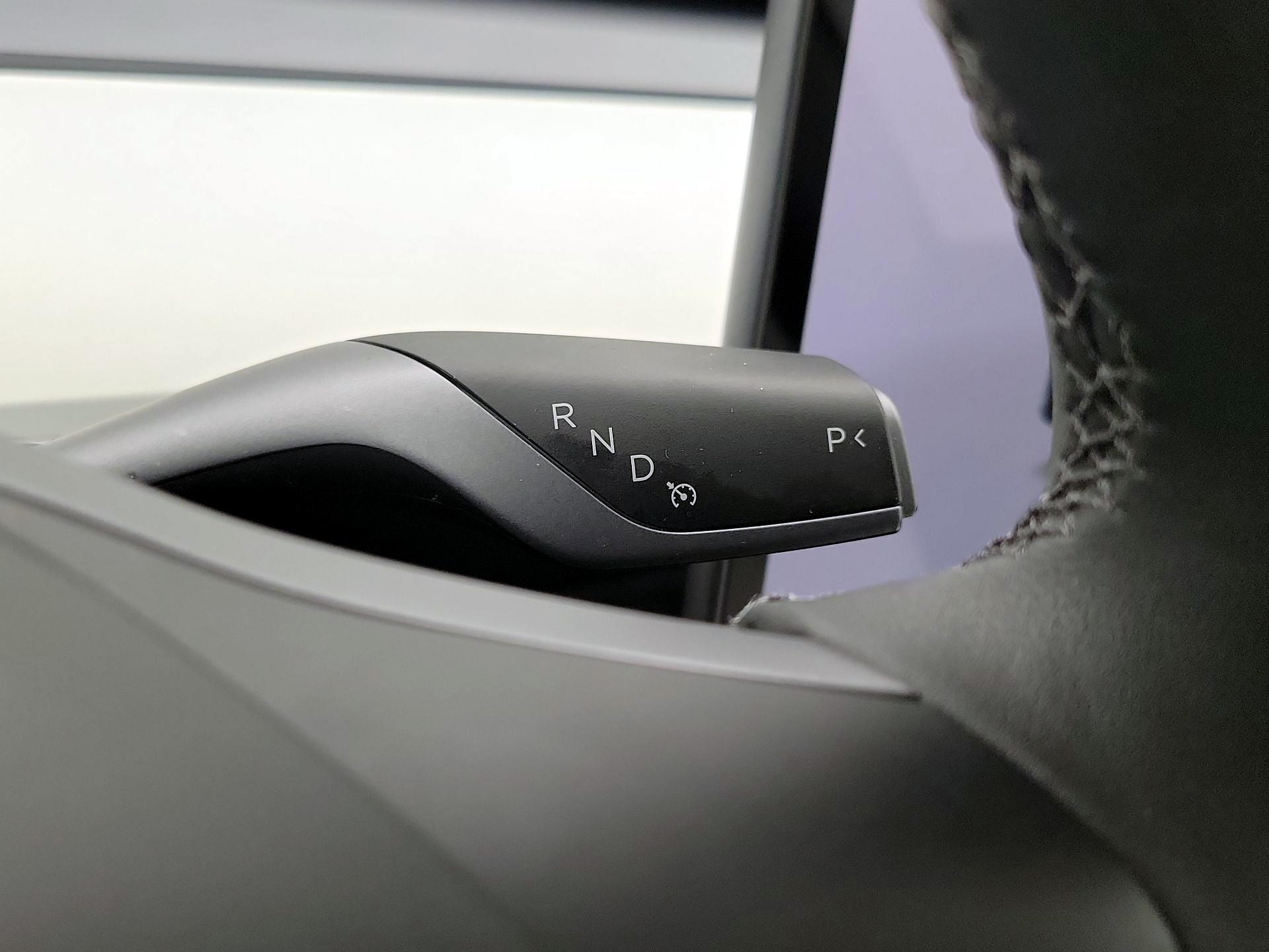 Thumbnail: 2025 Tesla Model Y - 17