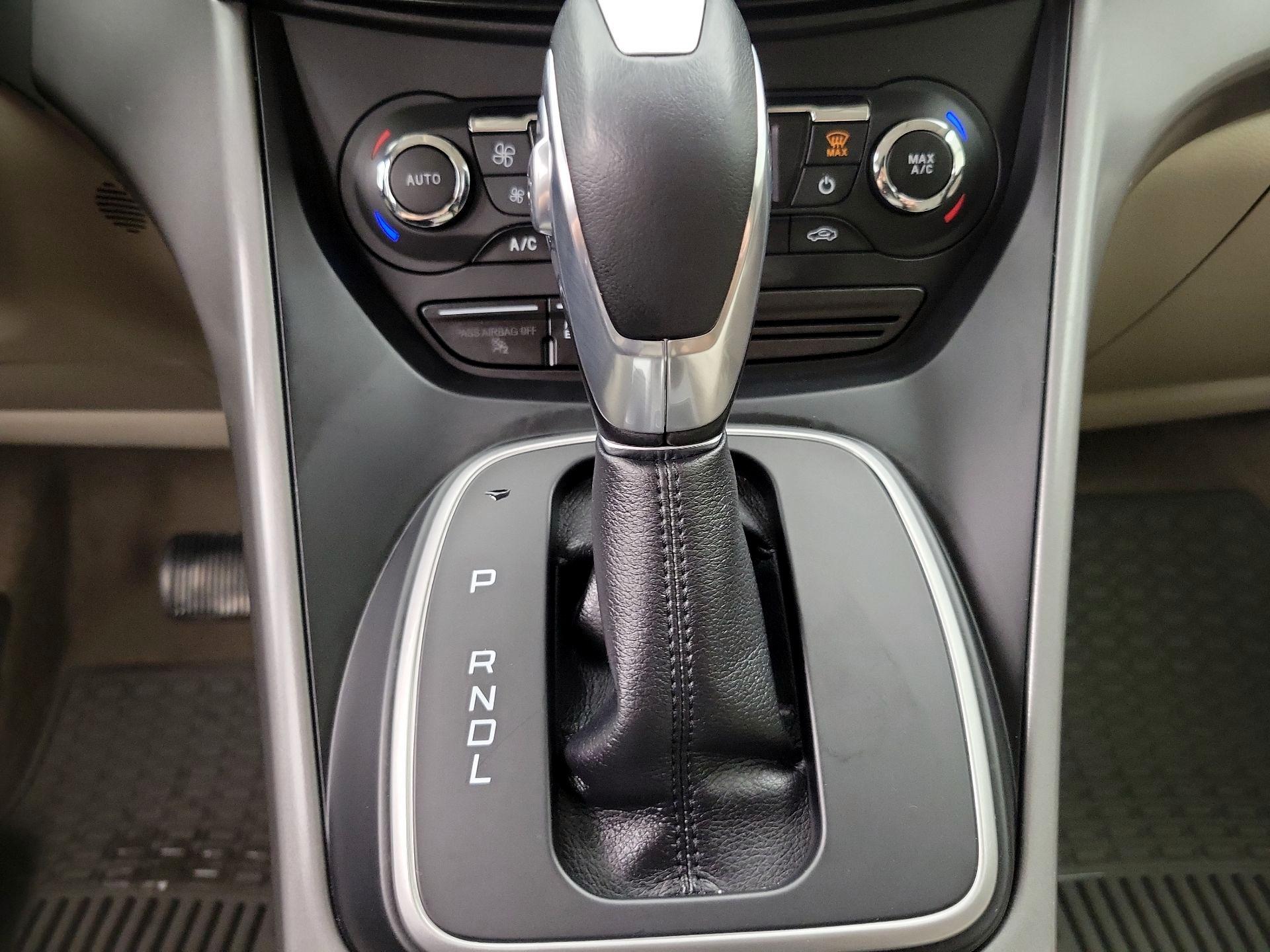 Thumbnail: 2016 Ford C-Max - 16