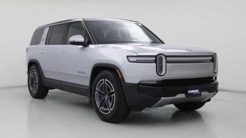 2025 Rivian R1S Adventure Hero Image