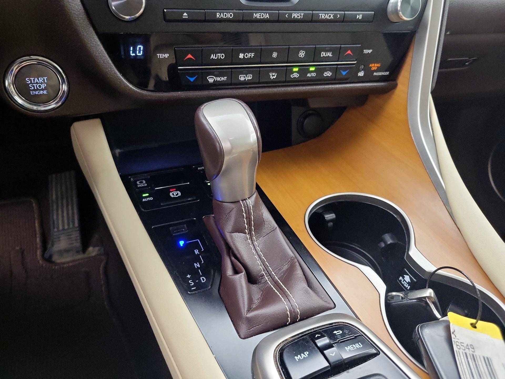 Thumbnail: 2019 Lexus RX - 16